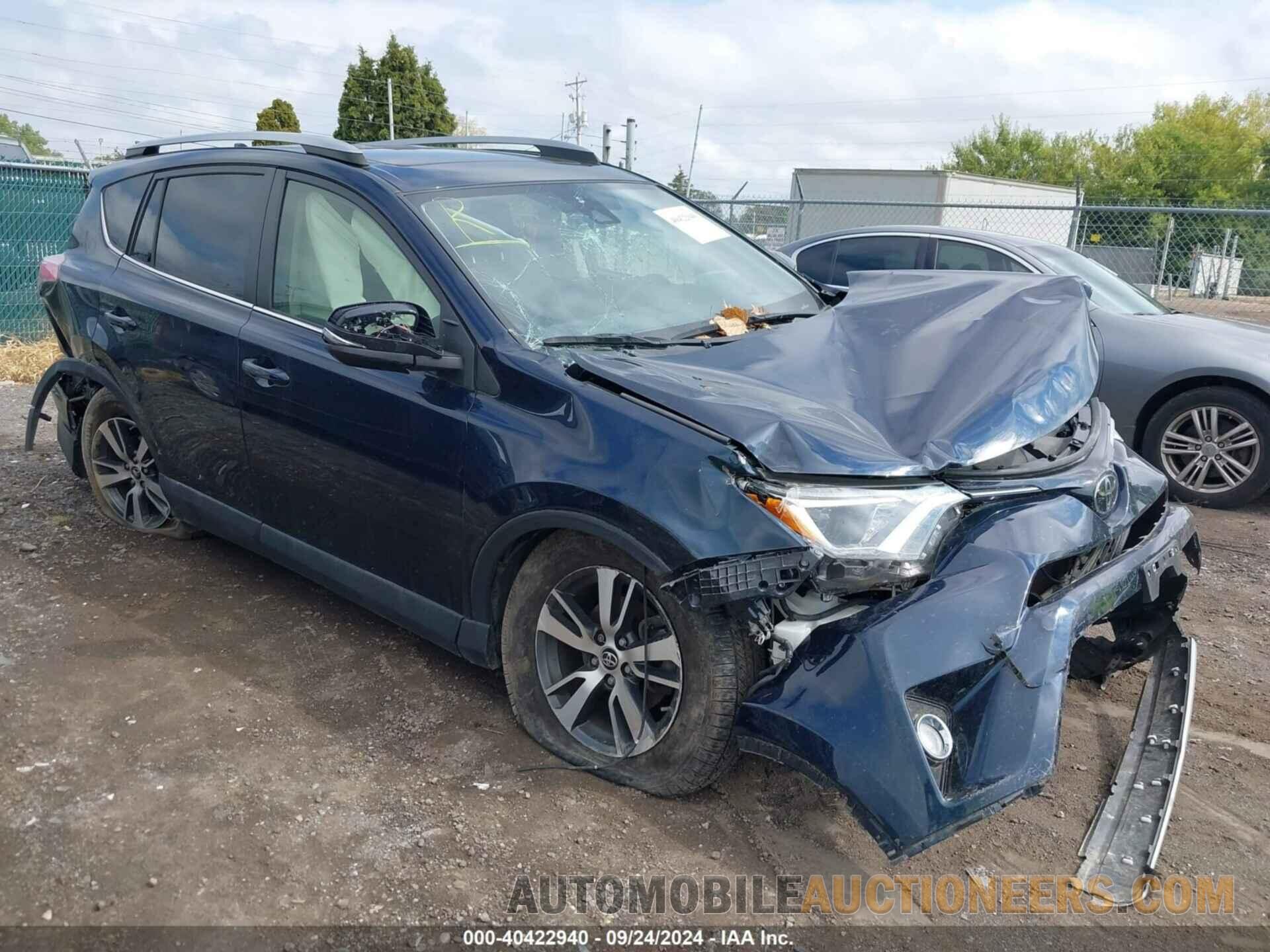 JTMRFREV4JJ242395 TOYOTA RAV4 2018