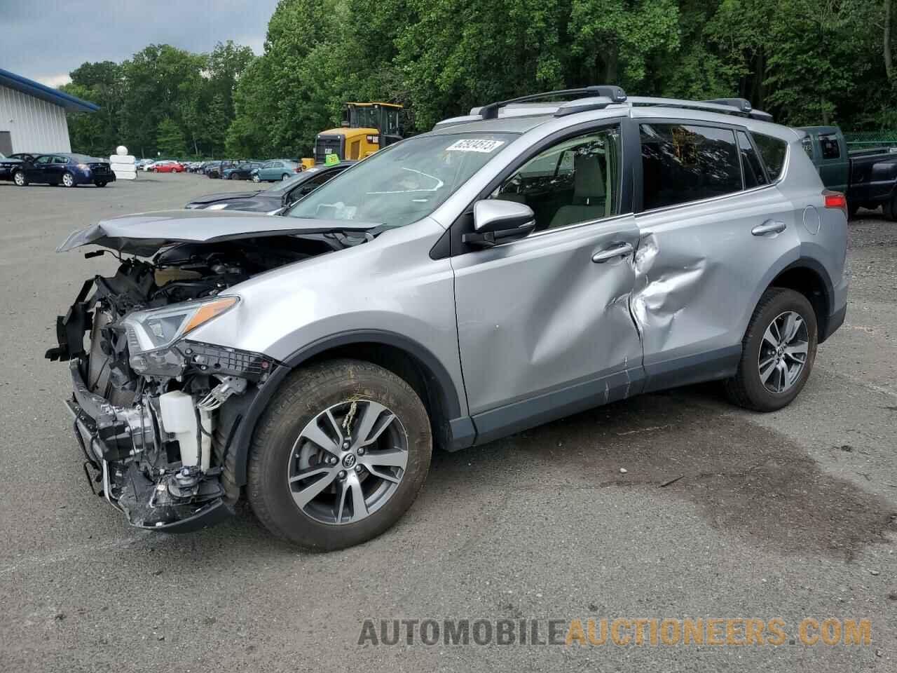 JTMRFREV4JJ258418 TOYOTA RAV4 2018