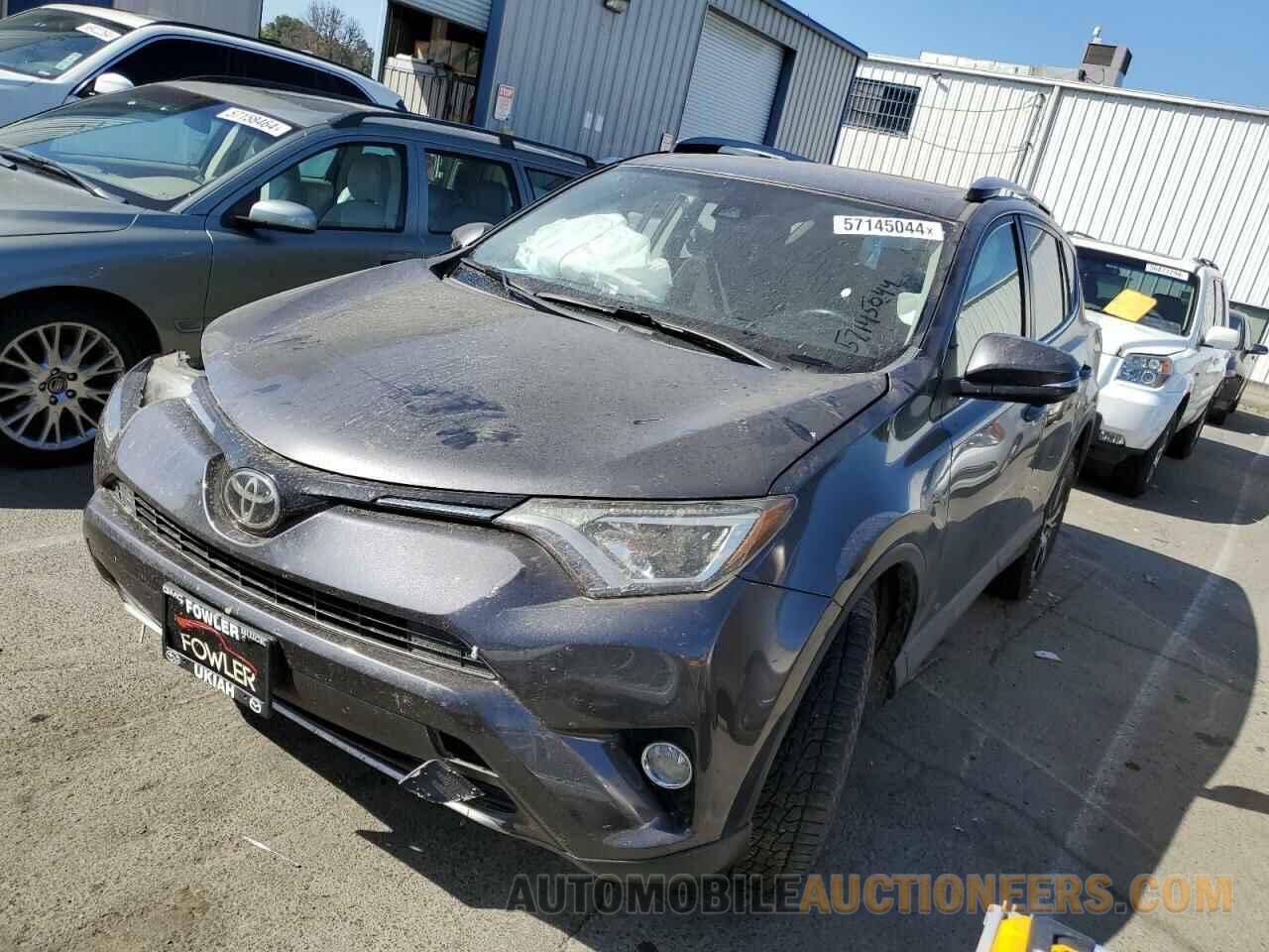 JTMRFREV4JJ739074 TOYOTA RAV4 2018