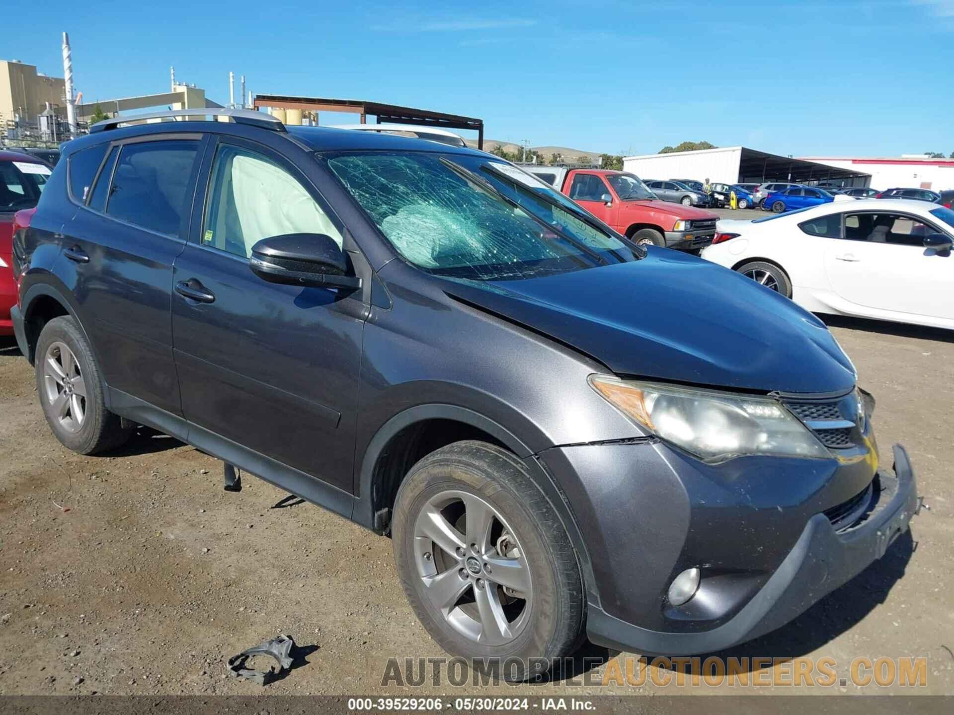 JTMRFREV5FJ031598 TOYOTA RAV4 2015