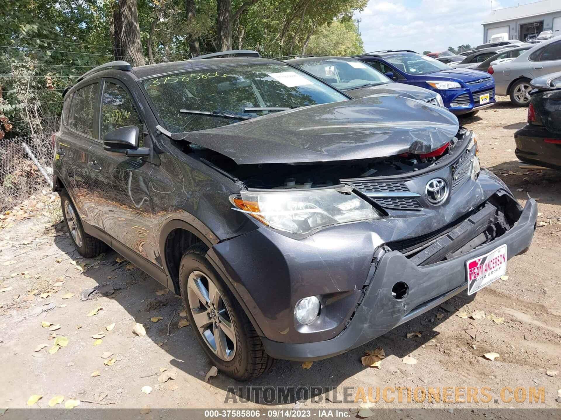 JTMRFREV5FJ040642 TOYOTA RAV4 2015