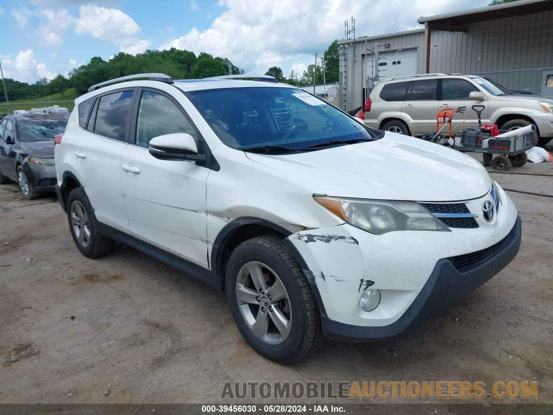 JTMRFREV5FJ050832 TOYOTA RAV4 2015