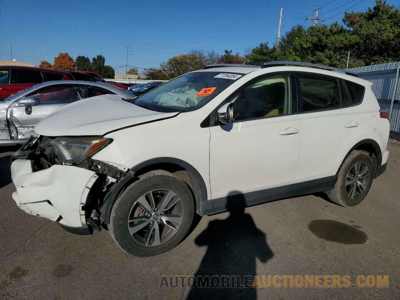 JTMRFREV5GD176771 TOYOTA RAV4 2016