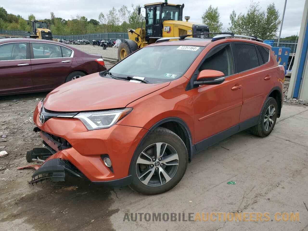 JTMRFREV5GJ058995 TOYOTA RAV4 2016