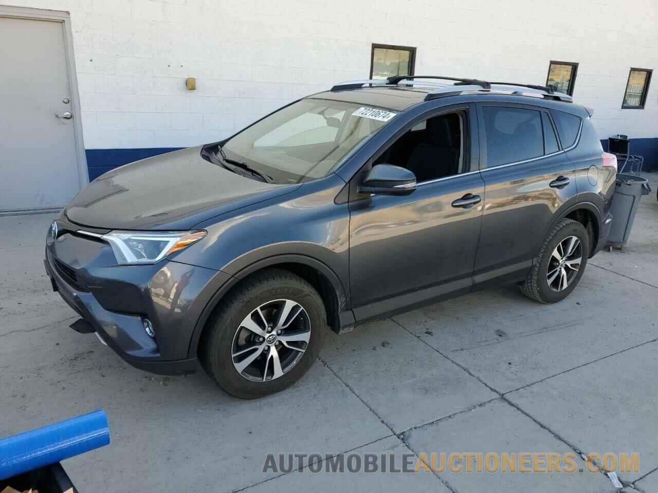 JTMRFREV5GJ100484 TOYOTA RAV4 2016