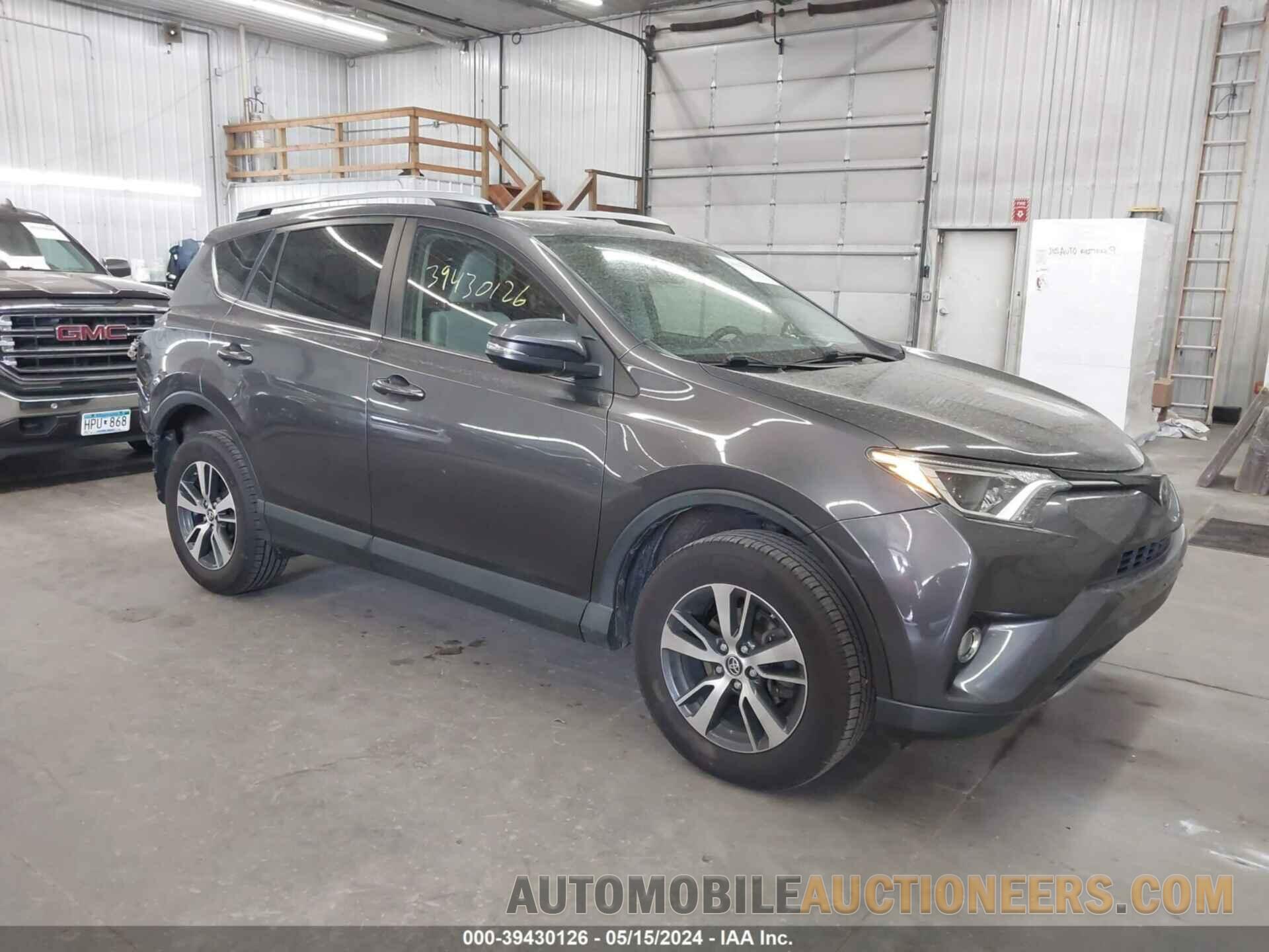 JTMRFREV5HJ120932 TOYOTA RAV4 2017