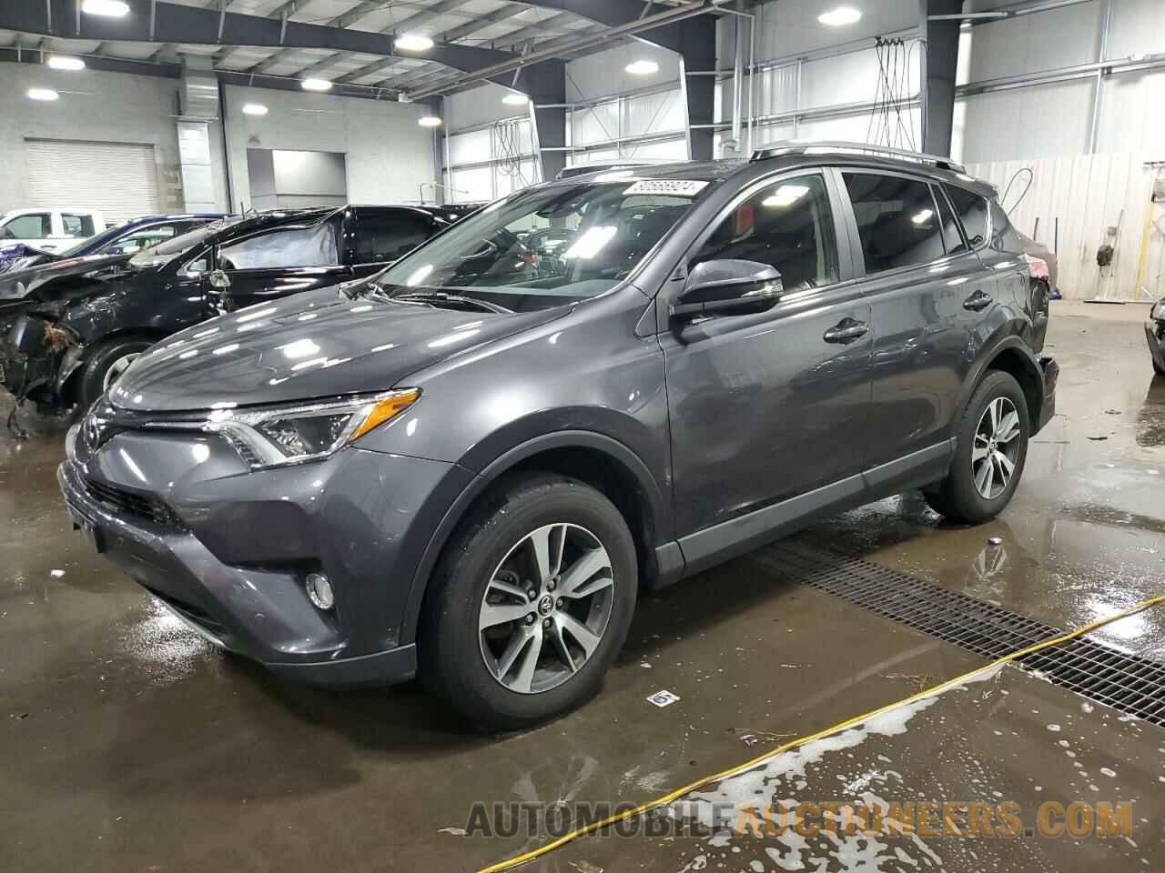 JTMRFREV5HJ133521 TOYOTA RAV4 2017