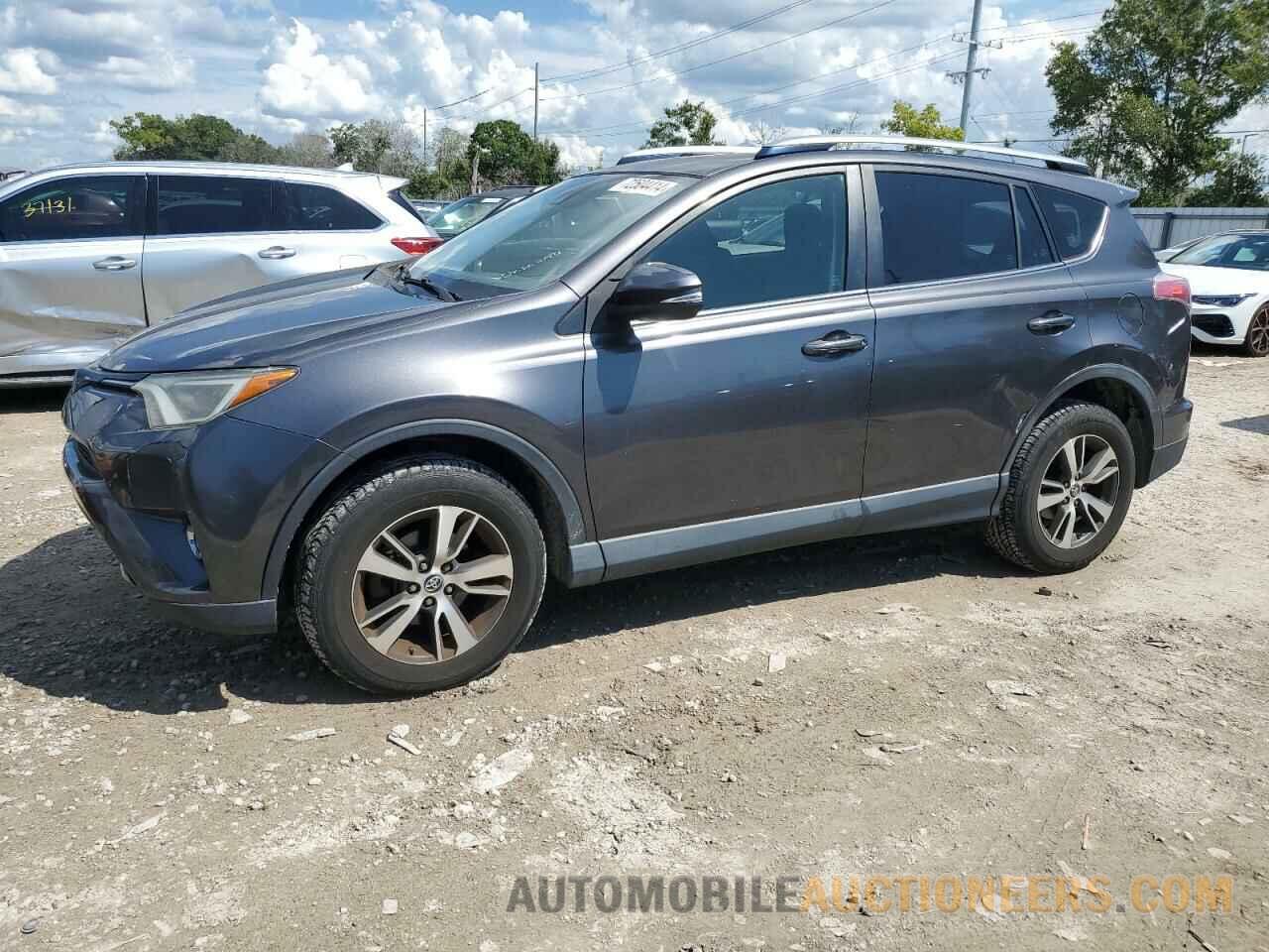 JTMRFREV5HJ141053 TOYOTA RAV4 2017