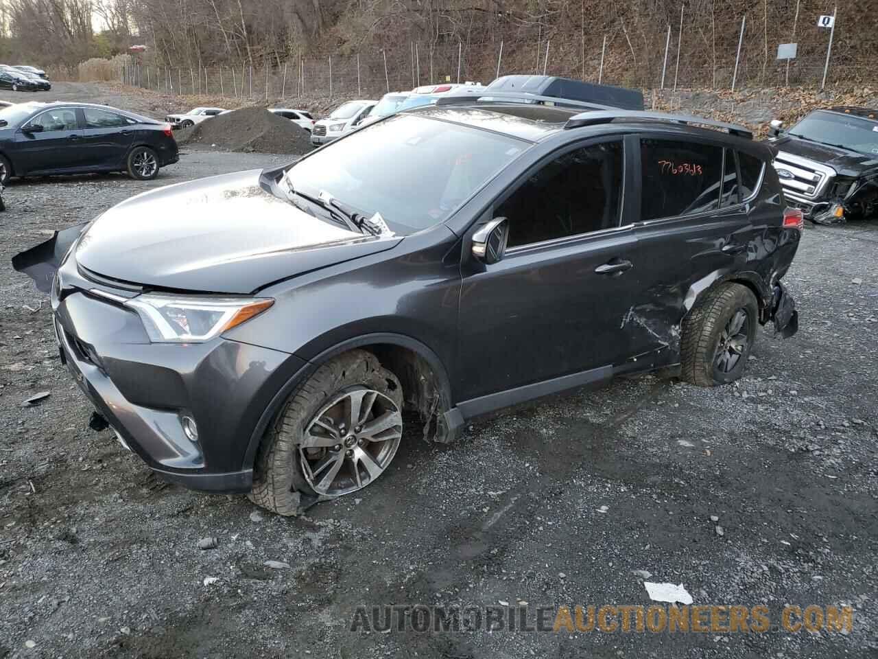 JTMRFREV5HJ169273 TOYOTA RAV4 2017