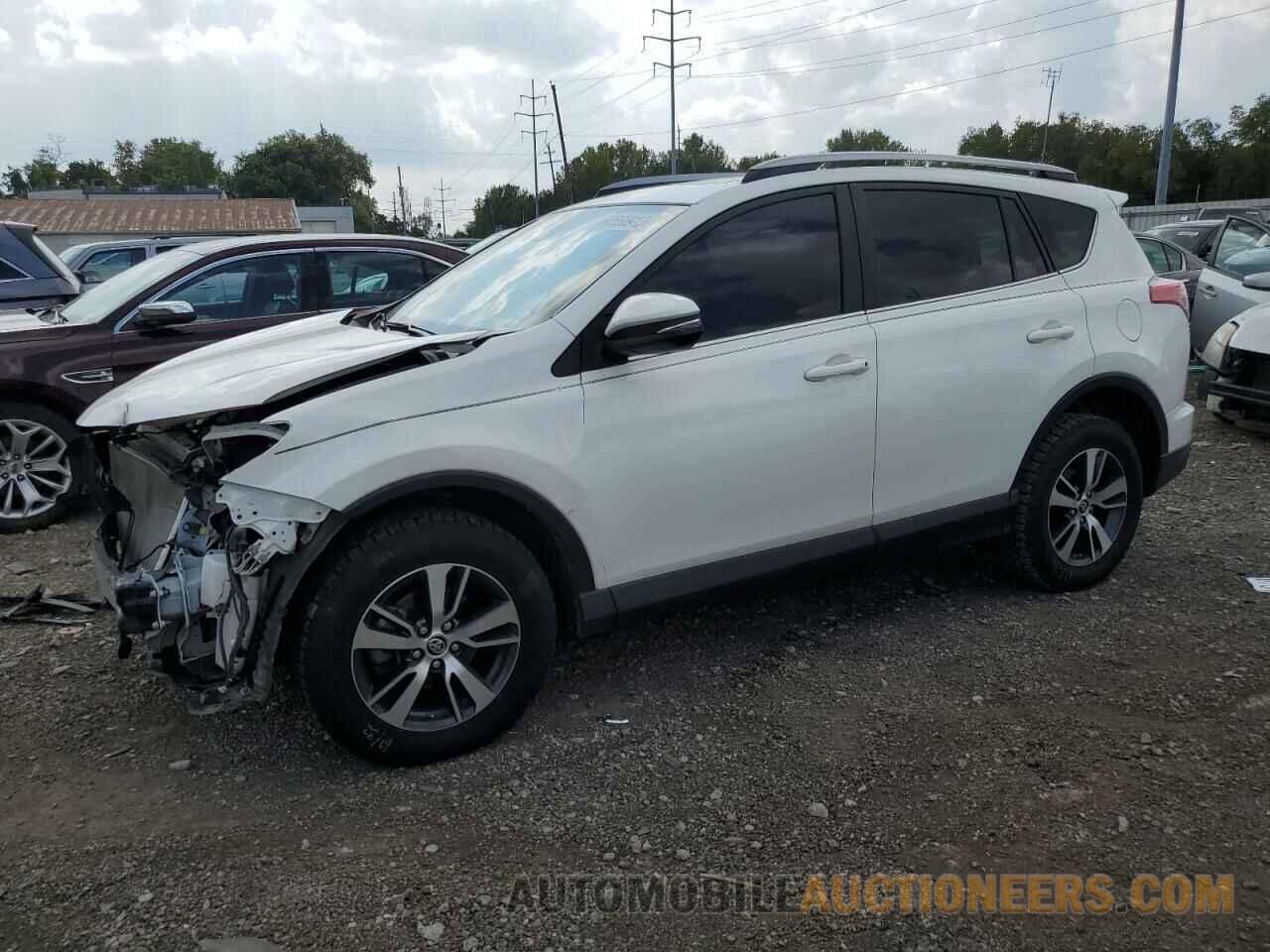 JTMRFREV5HJ702402 TOYOTA RAV4 2017