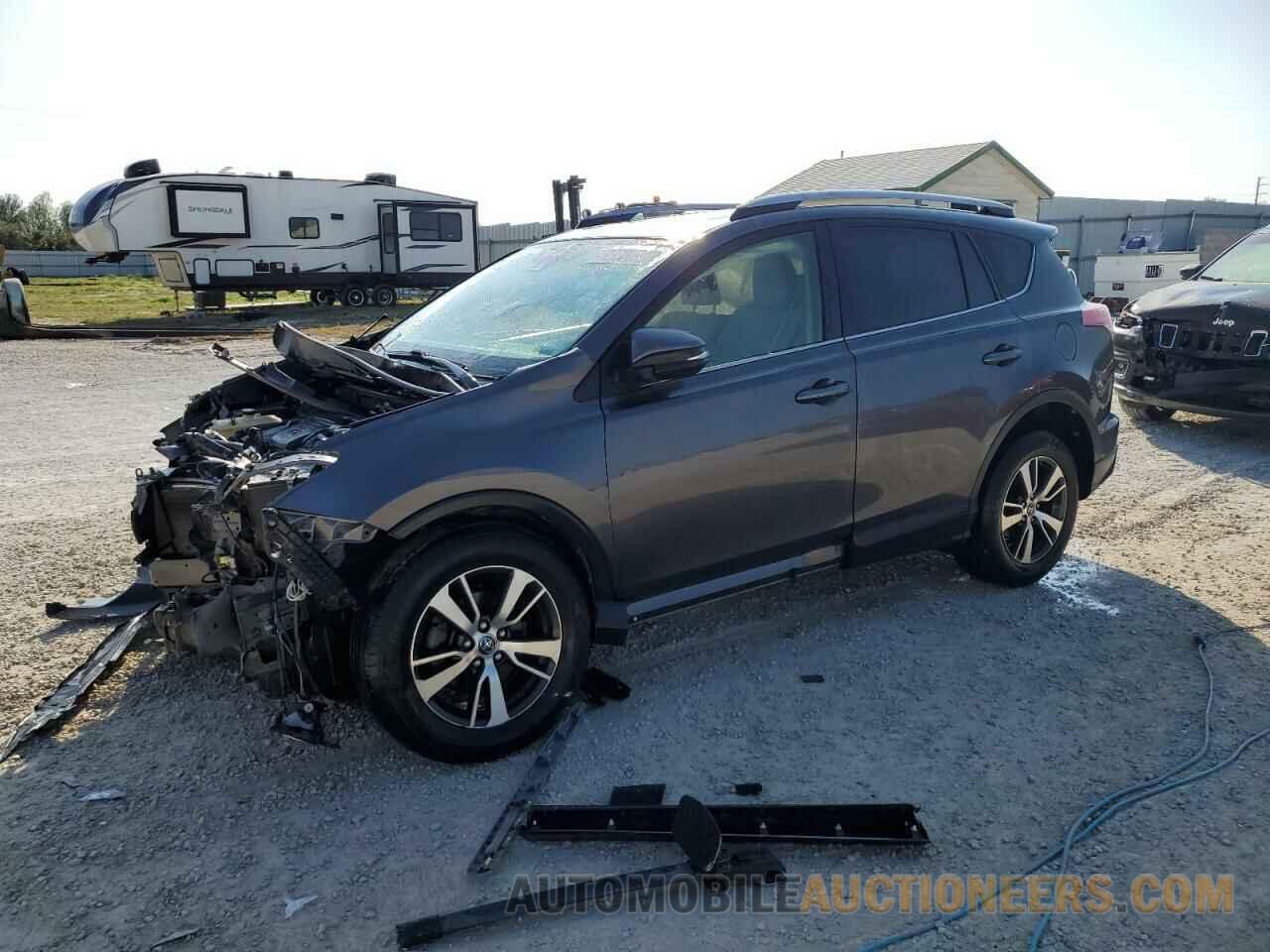 JTMRFREV5HJ703940 TOYOTA RAV4 2017