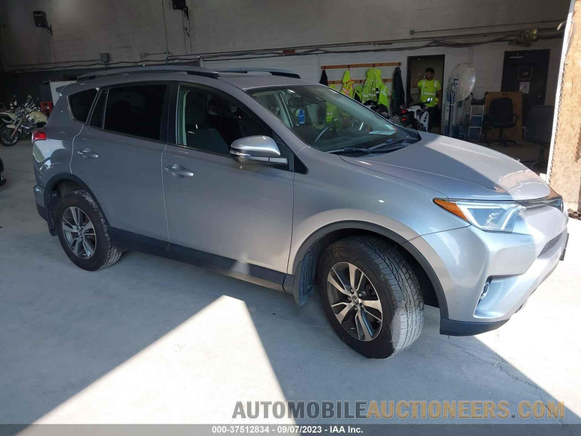 JTMRFREV5JD240184 TOYOTA RAV4 2018