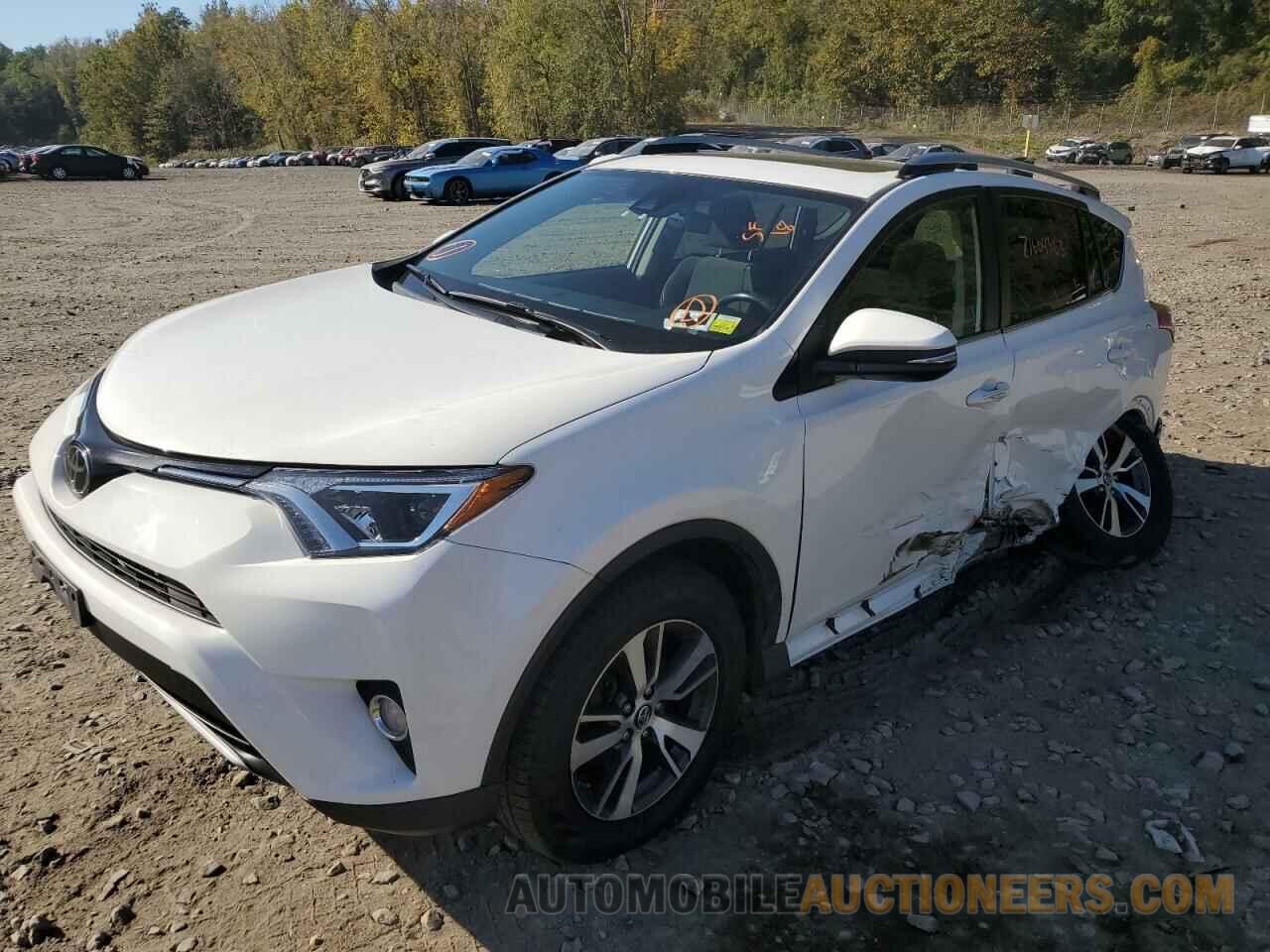 JTMRFREV5JJ222222 TOYOTA RAV4 2018