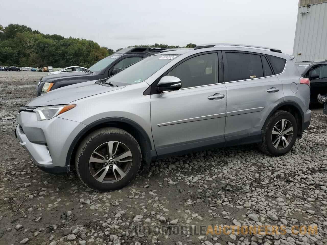 JTMRFREV5JJ233186 TOYOTA RAV4 2018