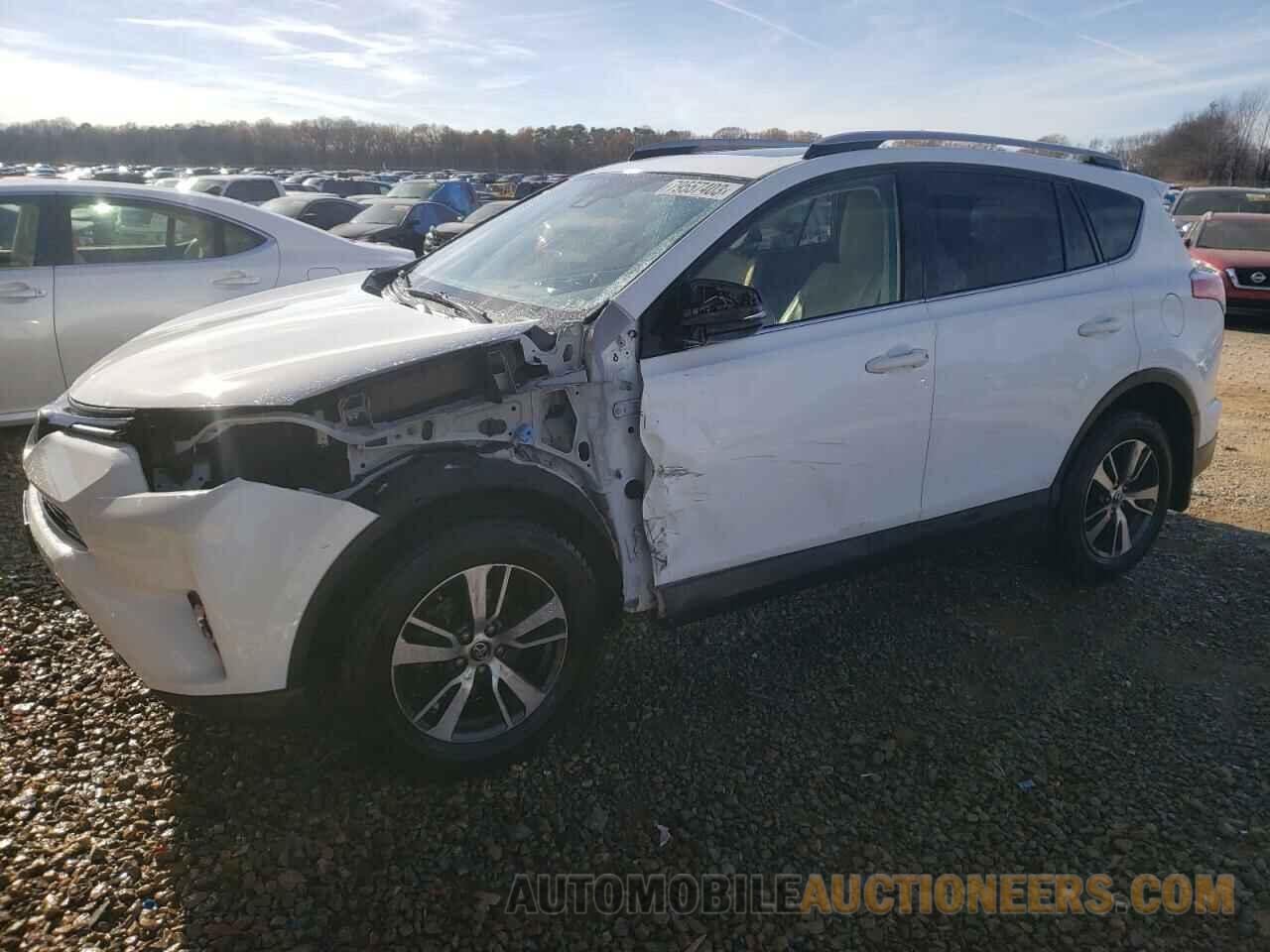 JTMRFREV5JJ240641 TOYOTA RAV4 2018