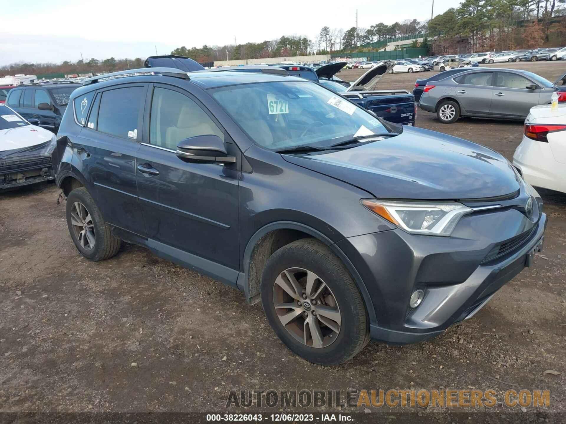 JTMRFREV5JJ242728 TOYOTA RAV4 2018