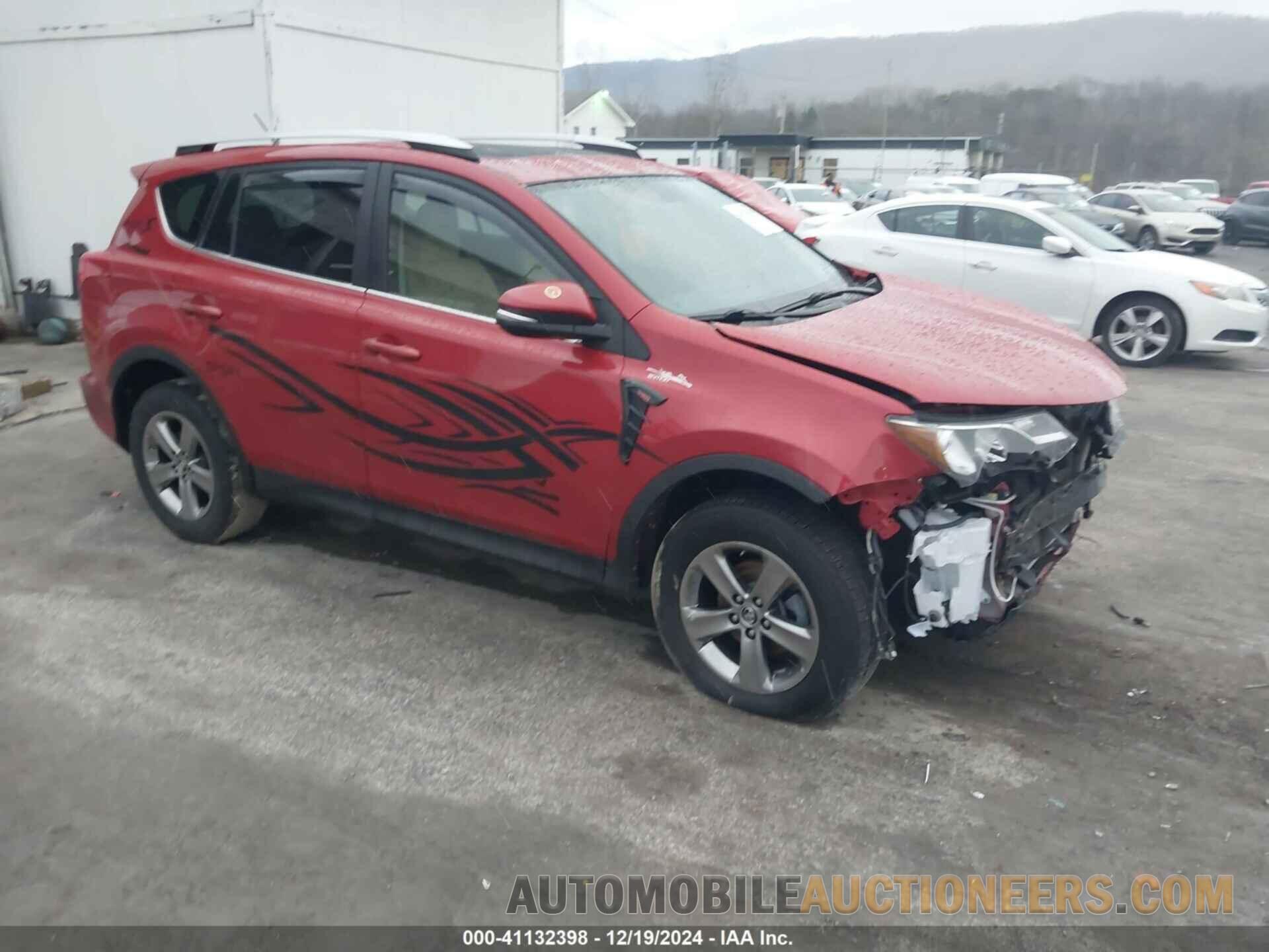 JTMRFREV6FD124533 TOYOTA RAV4 2015