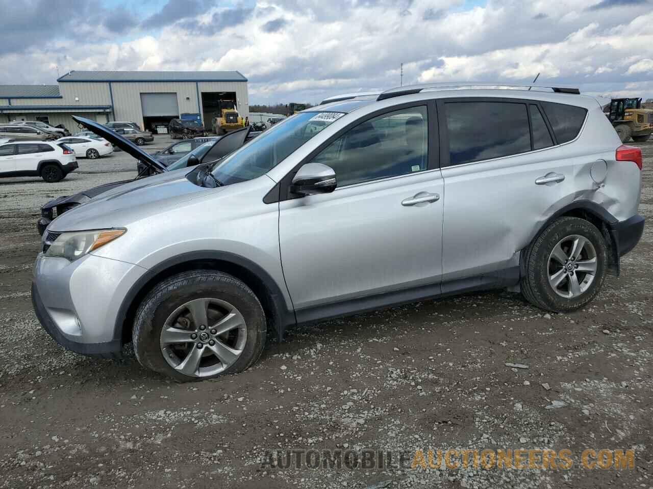 JTMRFREV6FD171190 TOYOTA RAV4 2015