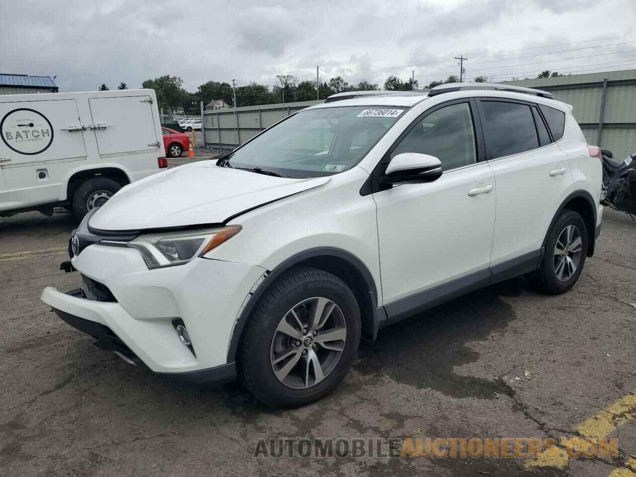 JTMRFREV6GJ080374 TOYOTA RAV4 2016