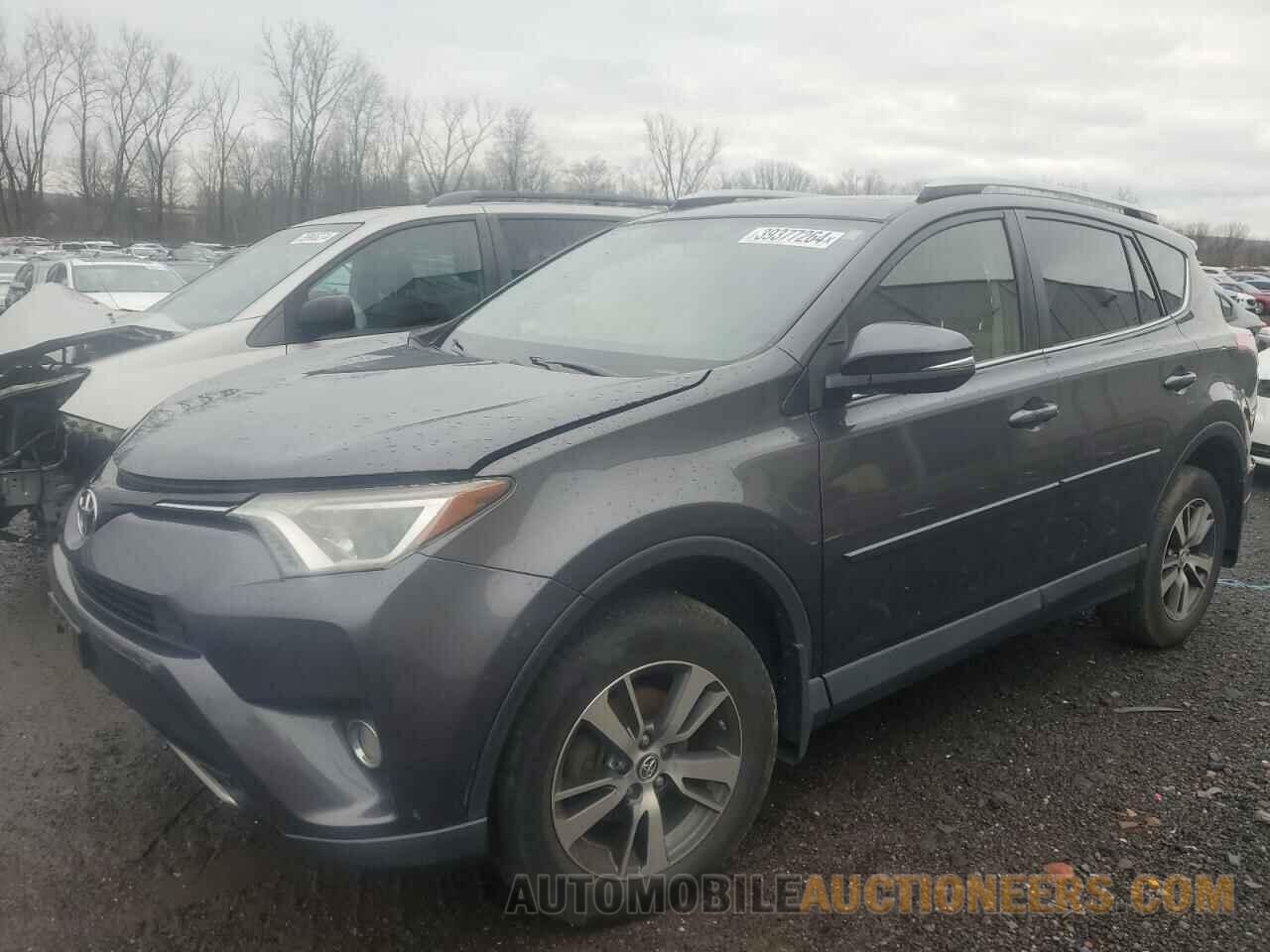 JTMRFREV6GJ087017 TOYOTA RAV4 2016