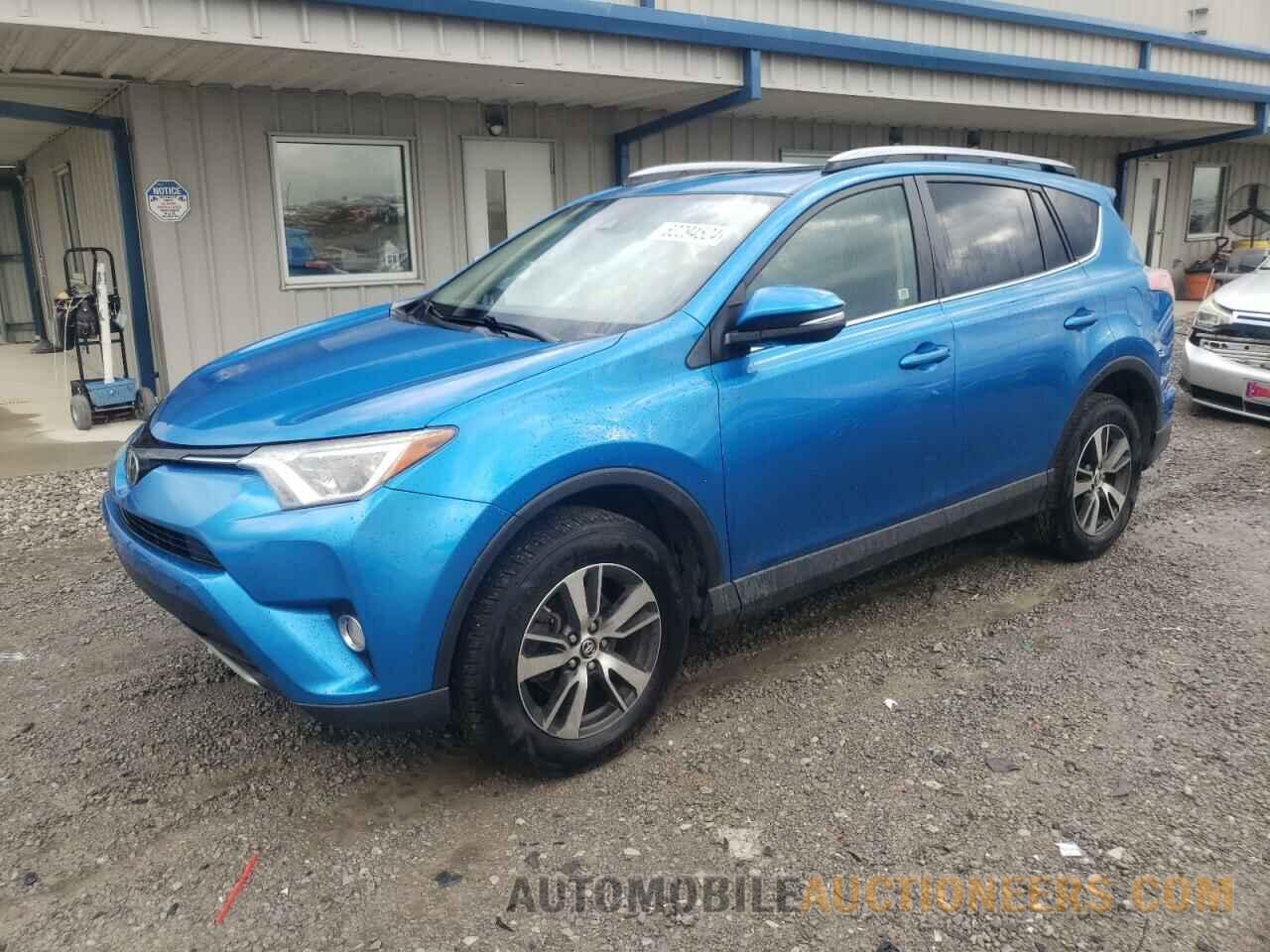 JTMRFREV6HJ116095 TOYOTA RAV4 2017