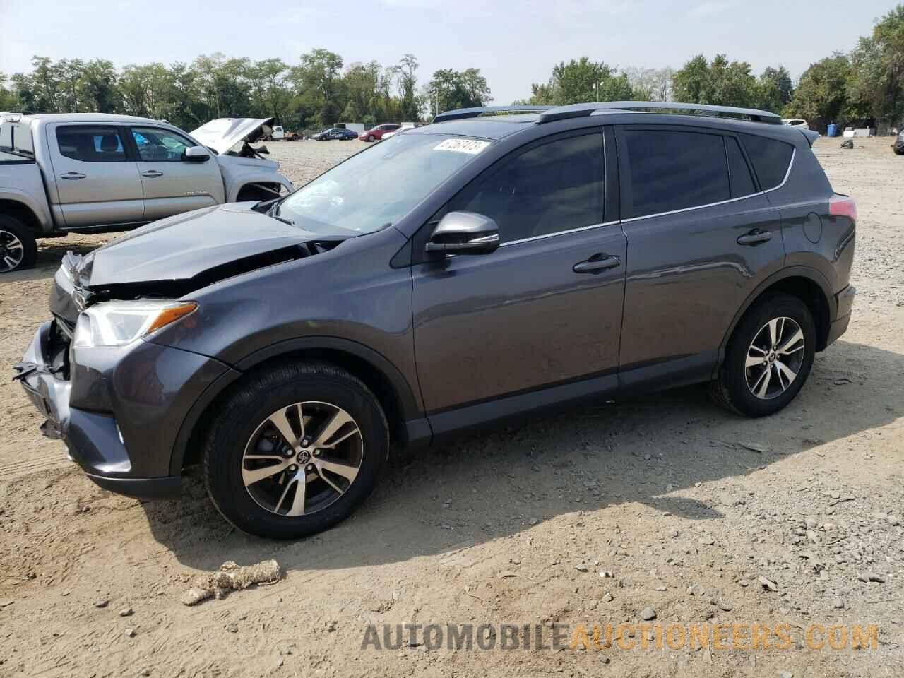 JTMRFREV6HJ129297 TOYOTA RAV4 2017