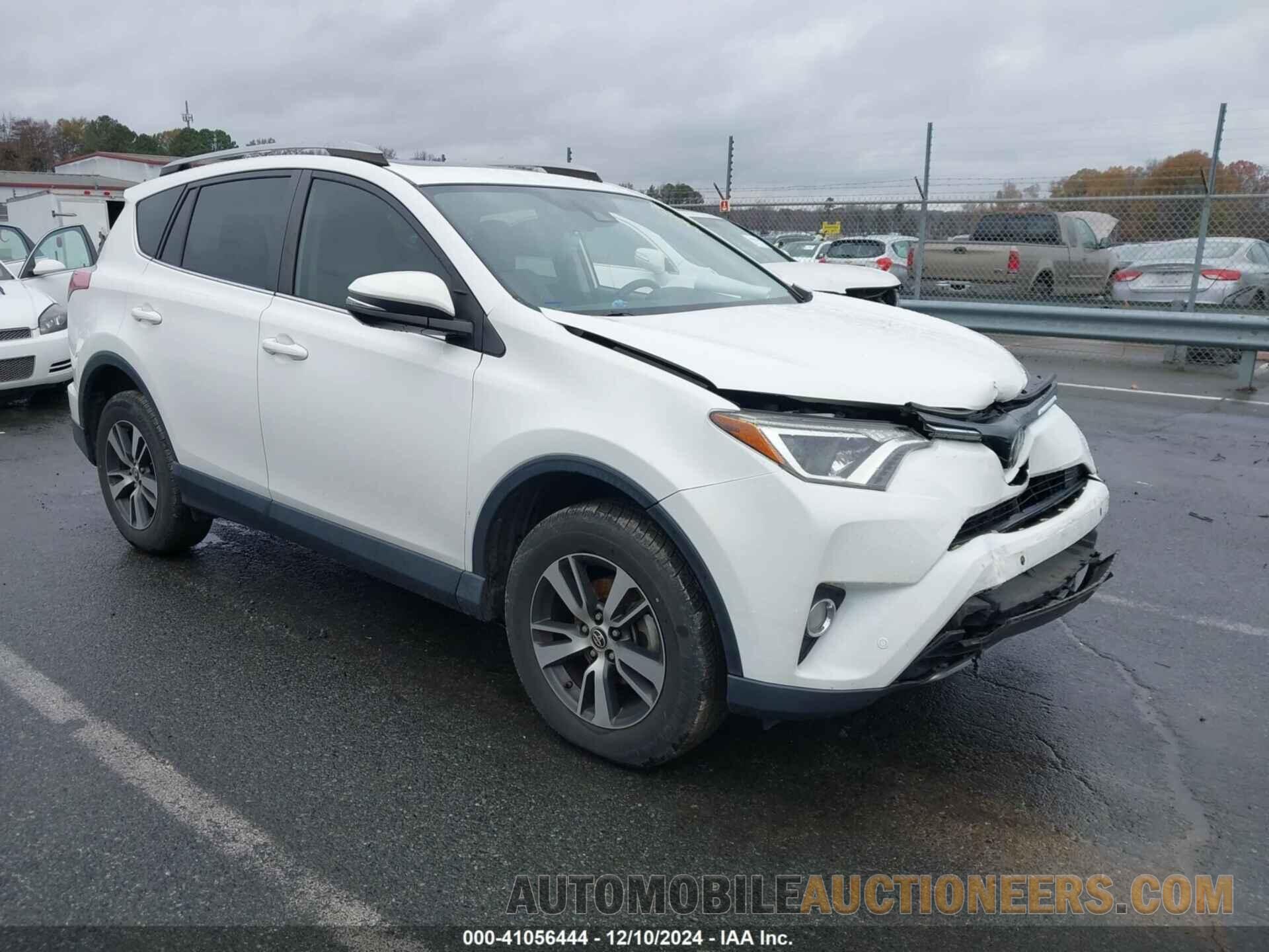 JTMRFREV6HJ716907 TOYOTA RAV4 2017