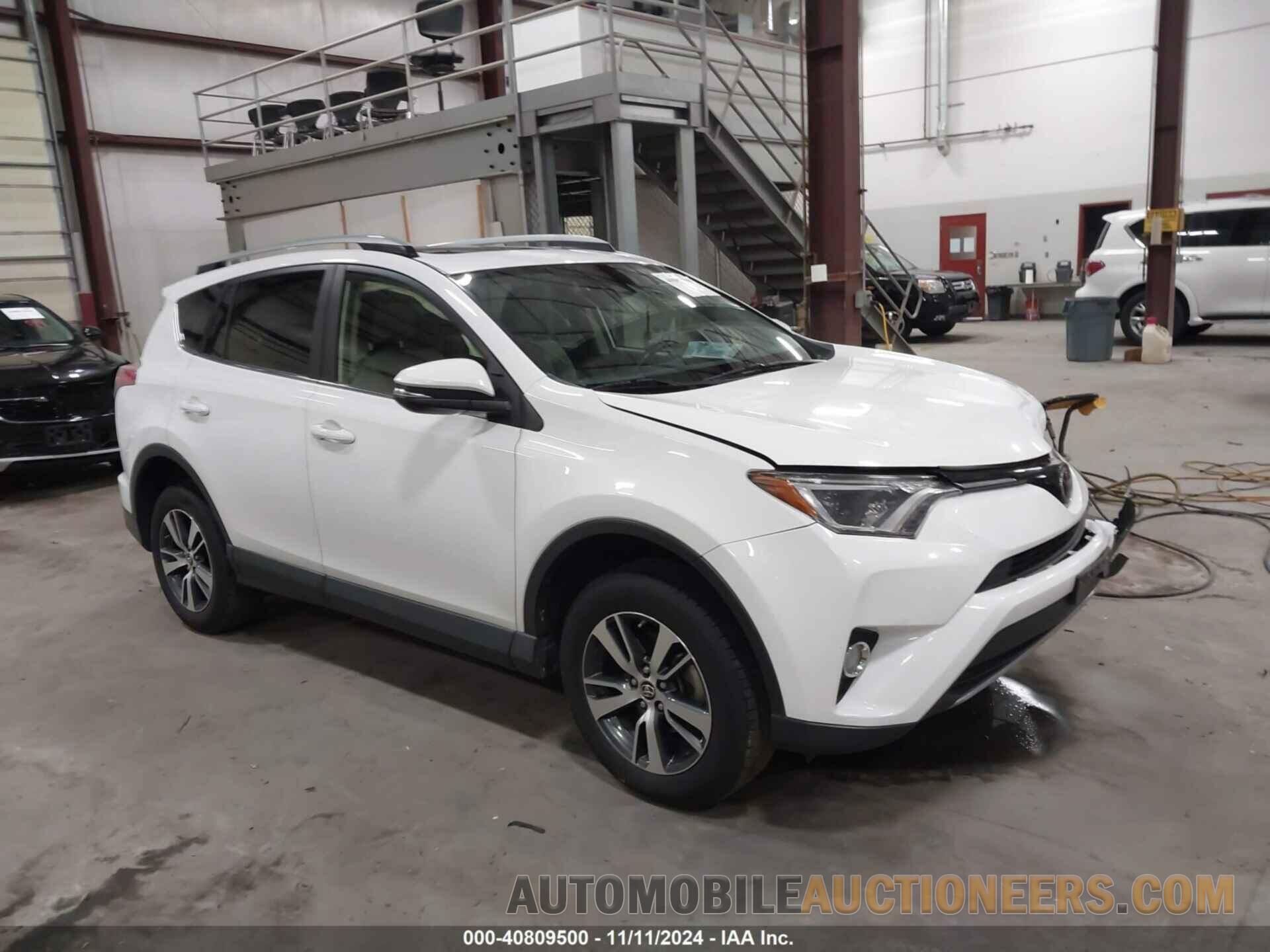 JTMRFREV6JJ190395 TOYOTA RAV4 2018