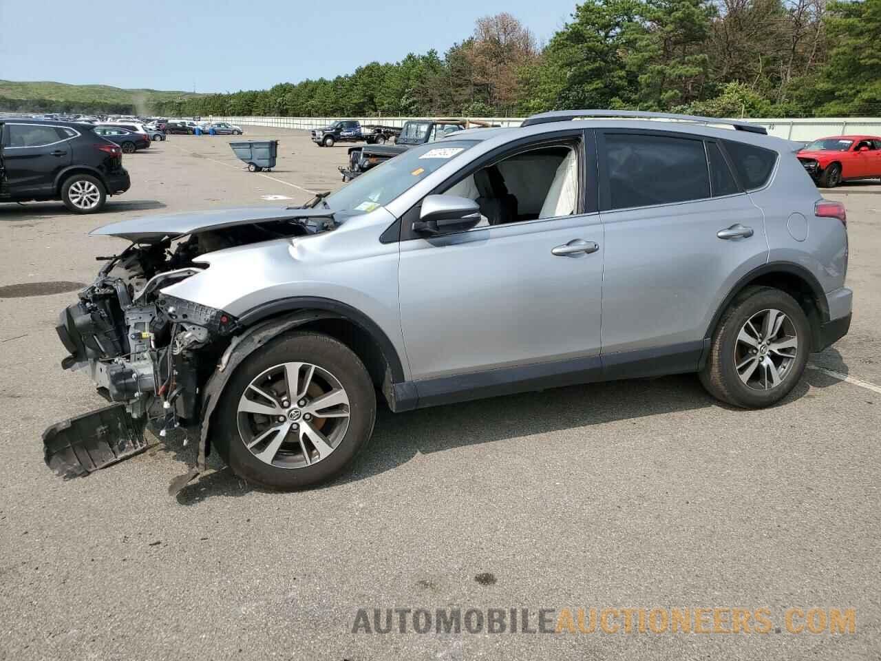 JTMRFREV6JJ190686 TOYOTA RAV4 2018