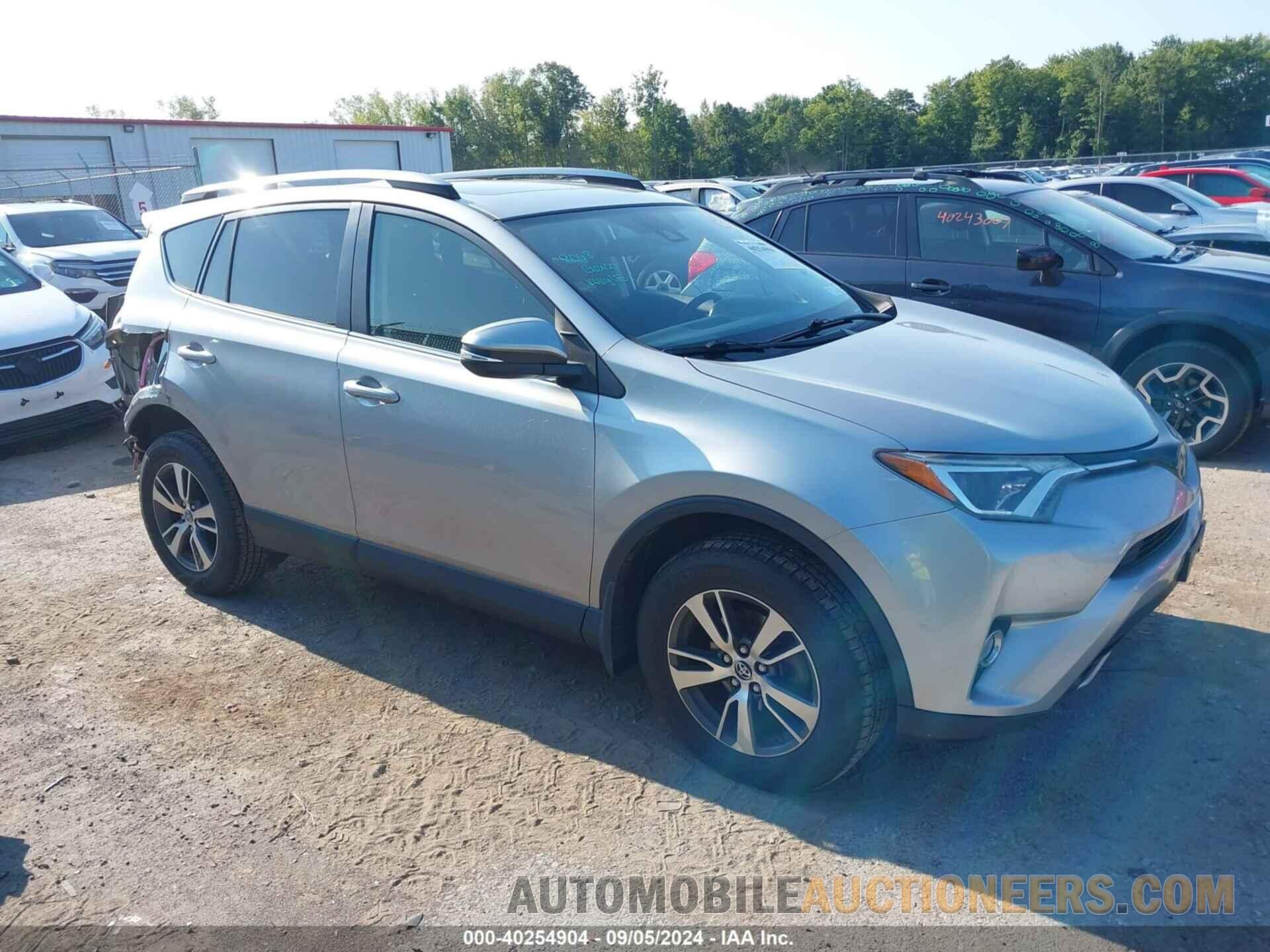 JTMRFREV6JJ205252 TOYOTA RAV4 2018