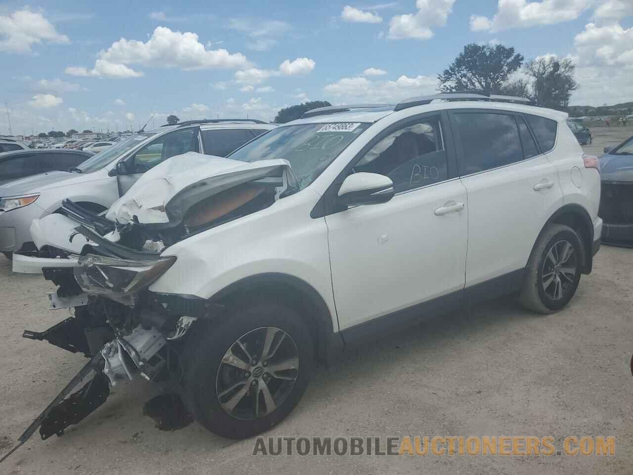 JTMRFREV6JJ233097 TOYOTA RAV4 2018