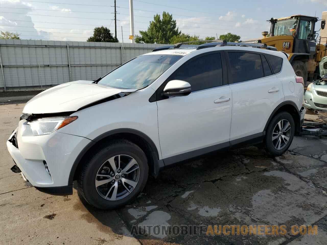 JTMRFREV6JJ239417 TOYOTA RAV4 2018