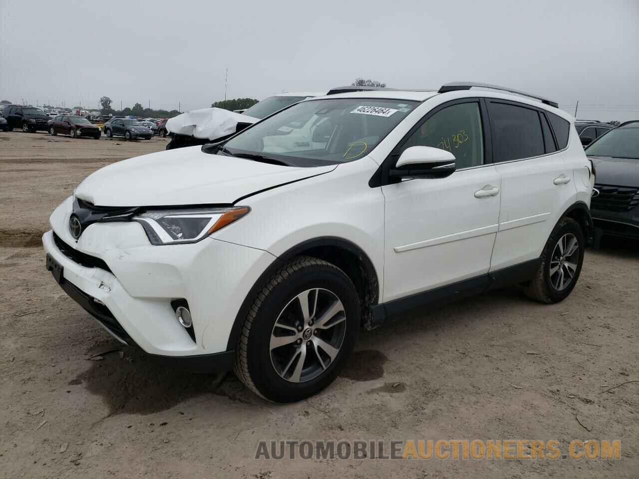 JTMRFREV6JJ241992 TOYOTA RAV4 2018