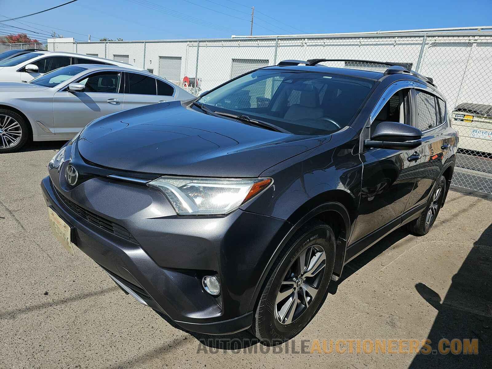 JTMRFREV6JJ741053 Toyota RAV4 2018