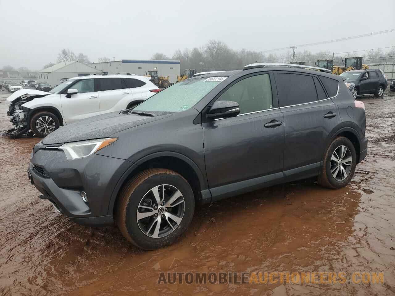 JTMRFREV7GJ078231 TOYOTA RAV4 2016