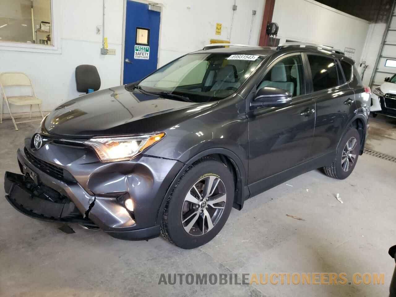 JTMRFREV7GJ104570 TOYOTA RAV4 2016