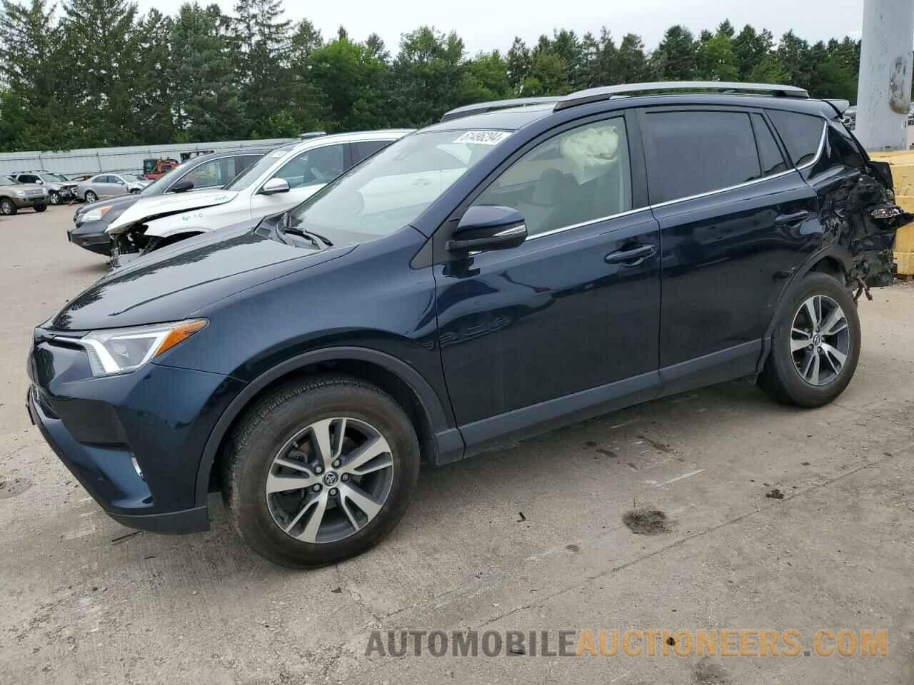 JTMRFREV7HD211876 TOYOTA RAV4 2017