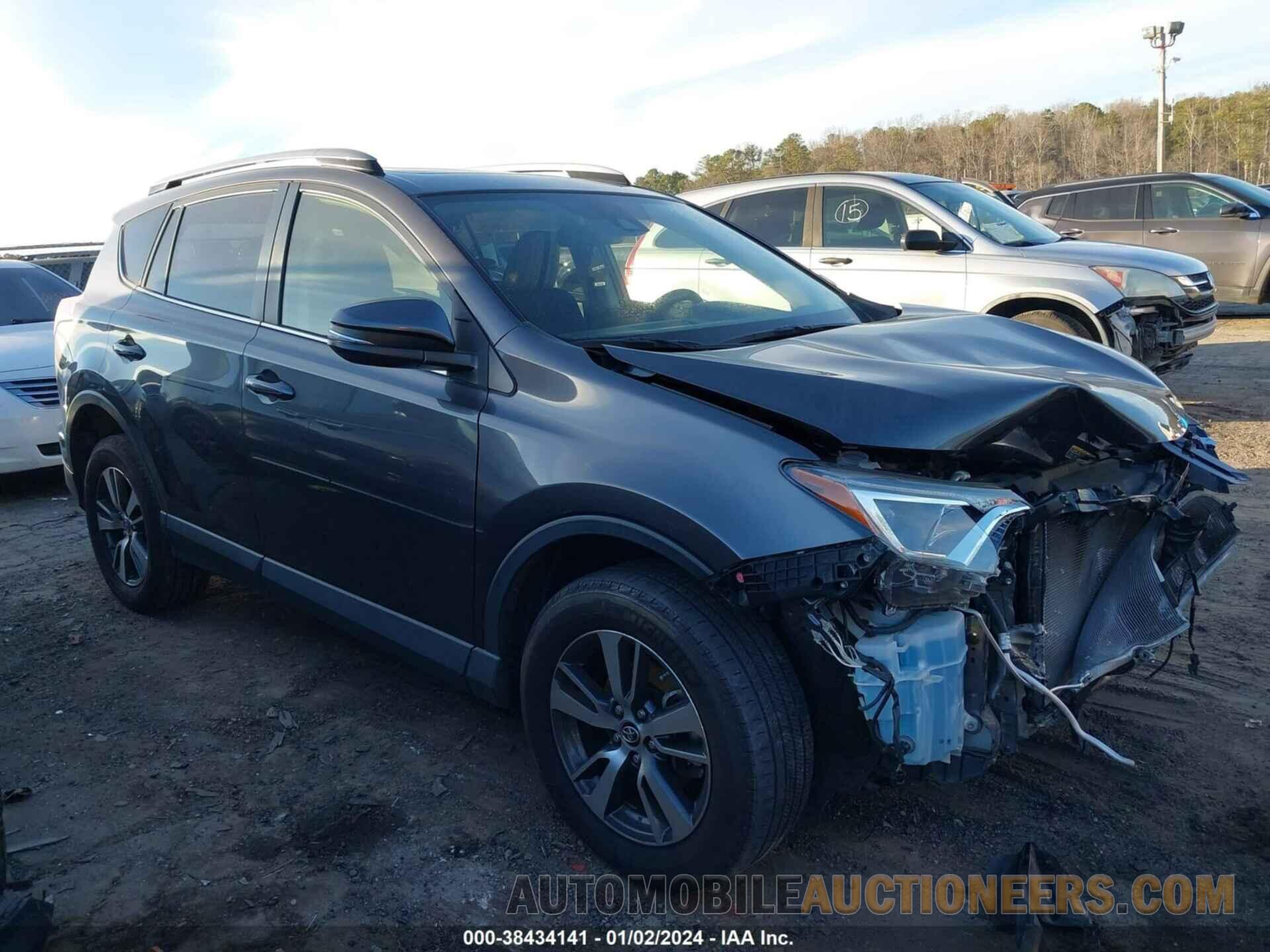 JTMRFREV7HJ106854 TOYOTA RAV4 2017