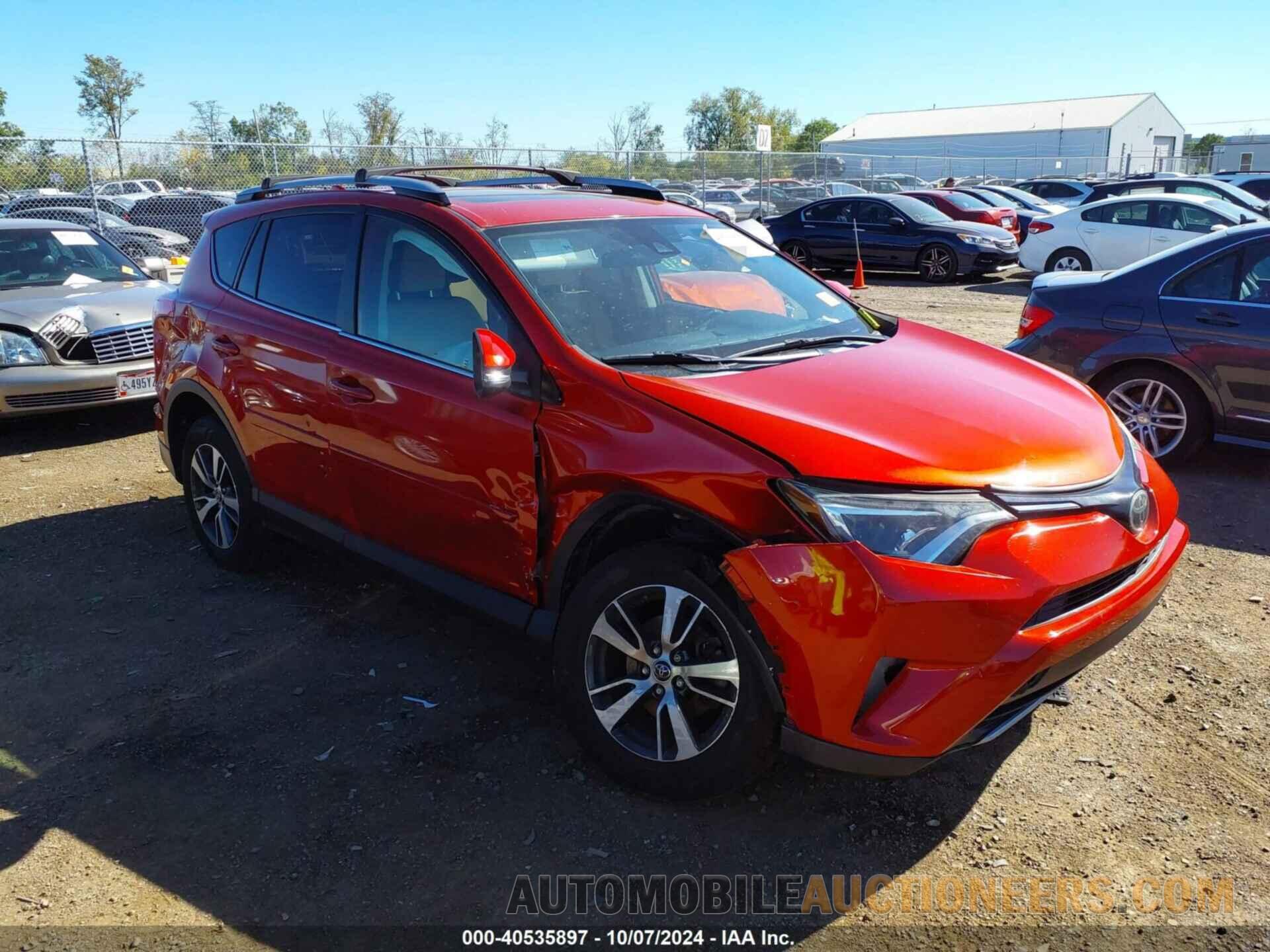 JTMRFREV7HJ115814 TOYOTA RAV4 2017