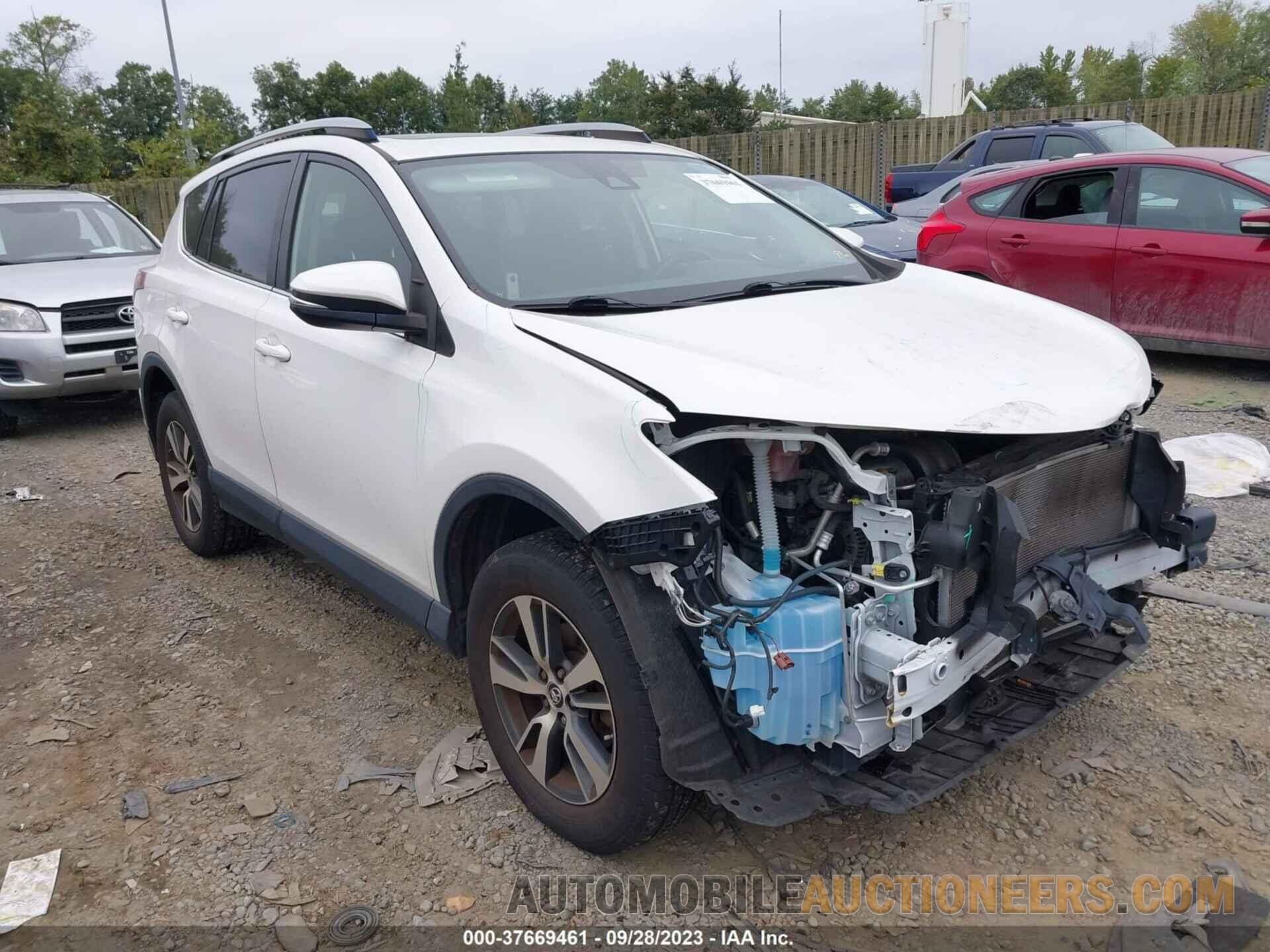 JTMRFREV7HJ129258 TOYOTA RAV4 2017