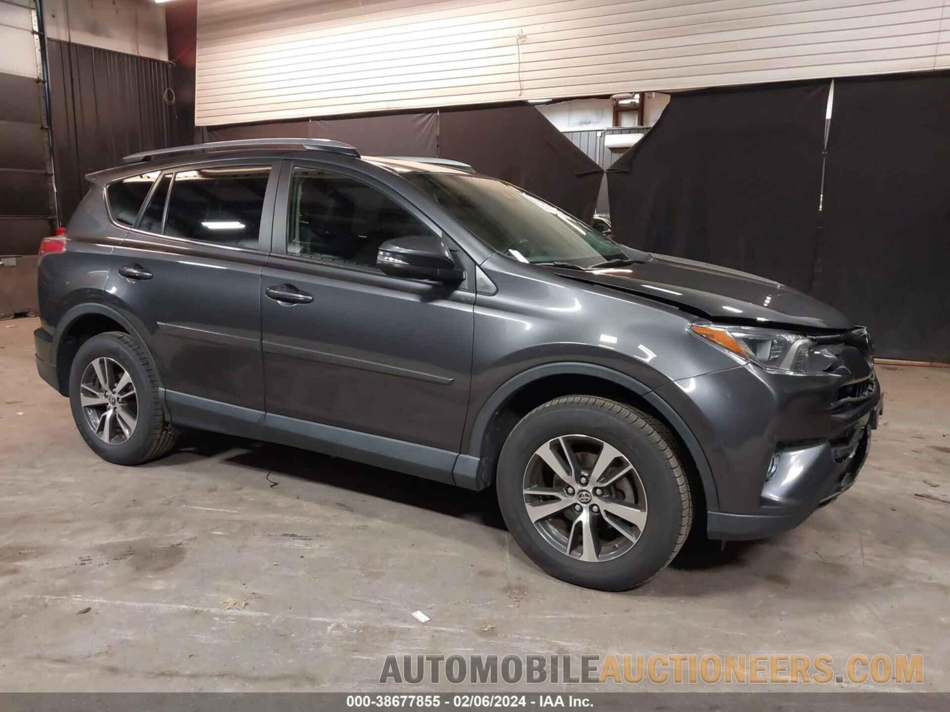 JTMRFREV7HJ171056 TOYOTA RAV4 2017