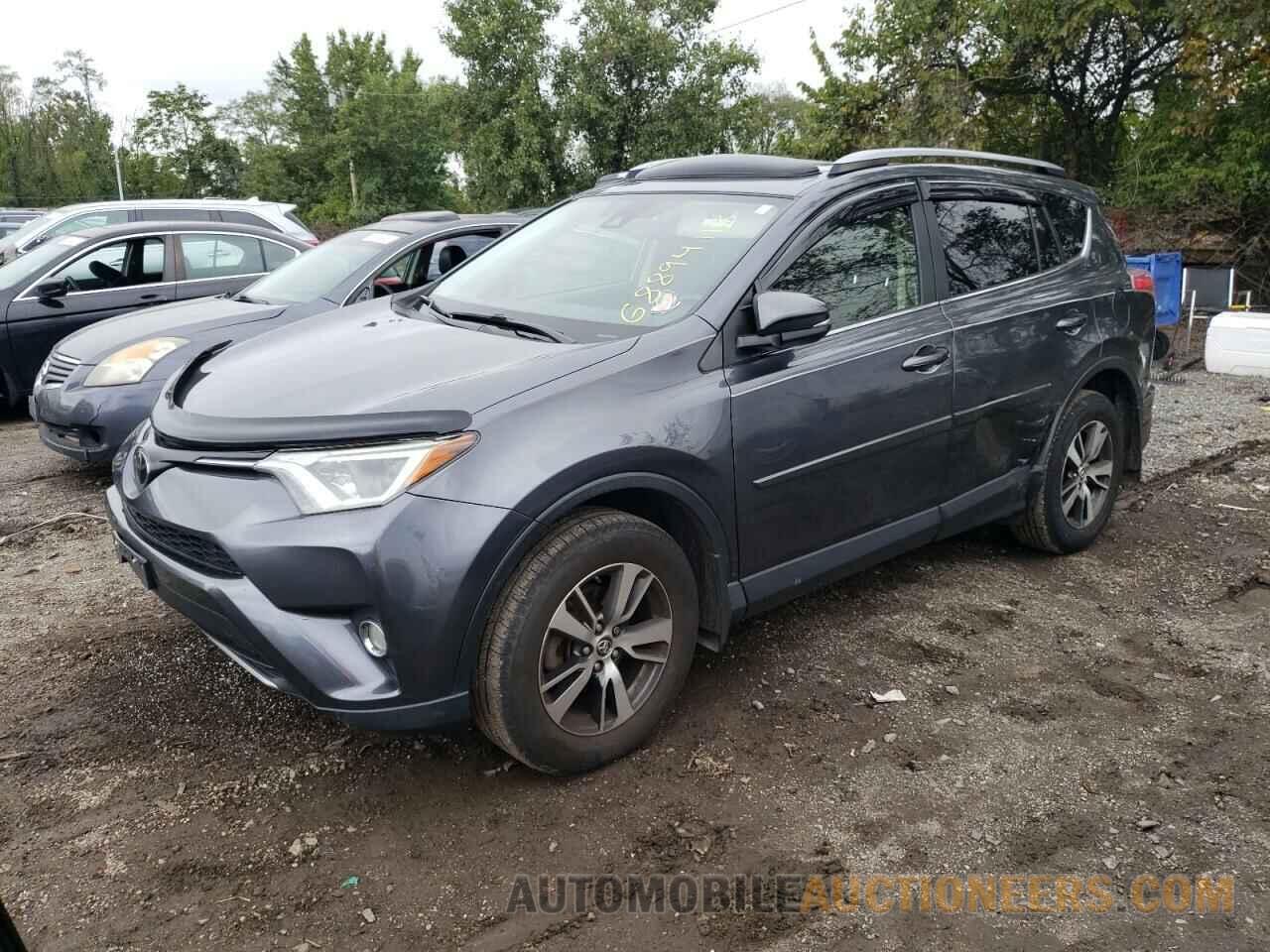 JTMRFREV7JD241191 TOYOTA RAV4 2018