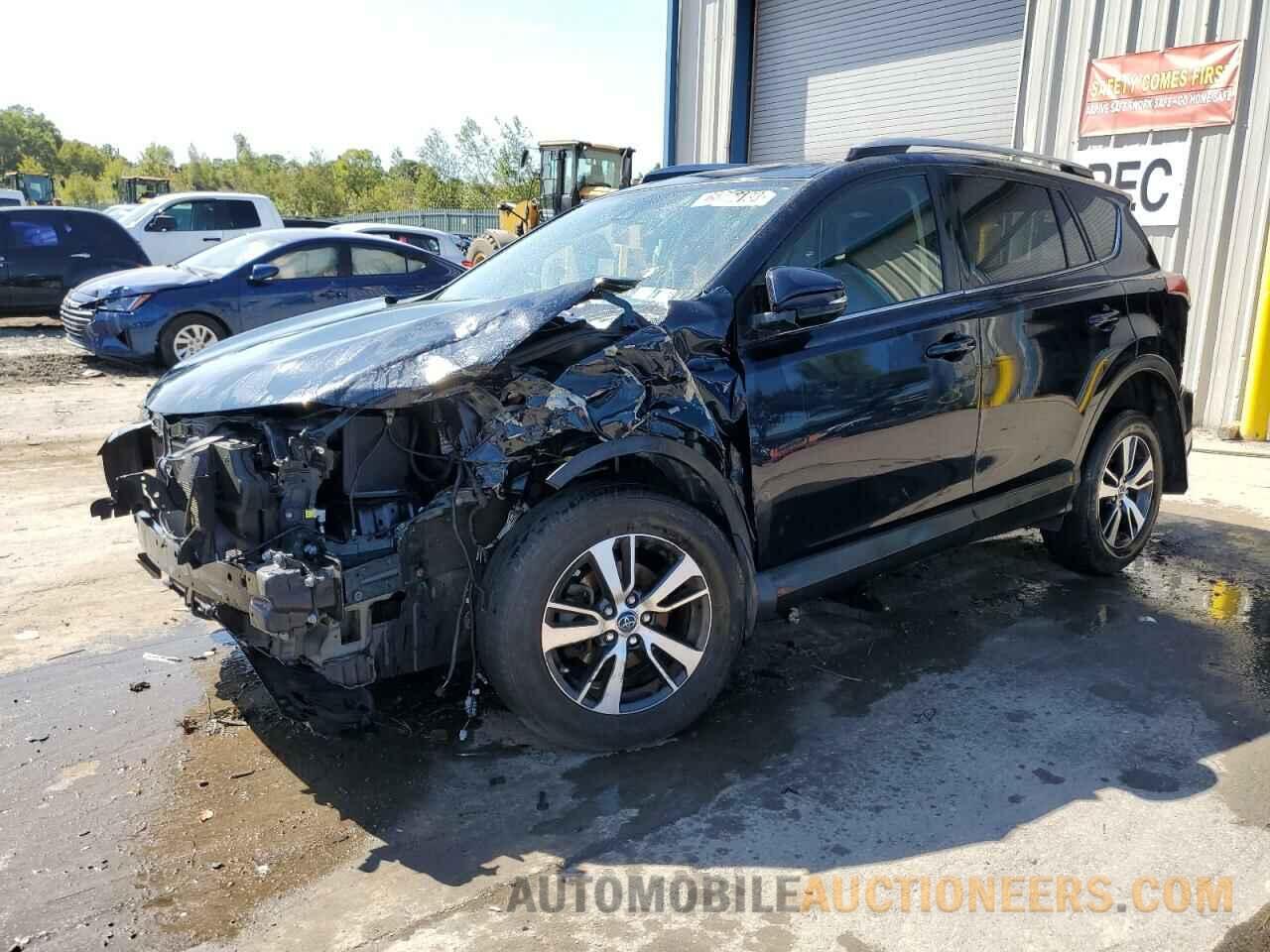 JTMRFREV7JD255382 TOYOTA RAV4 2018