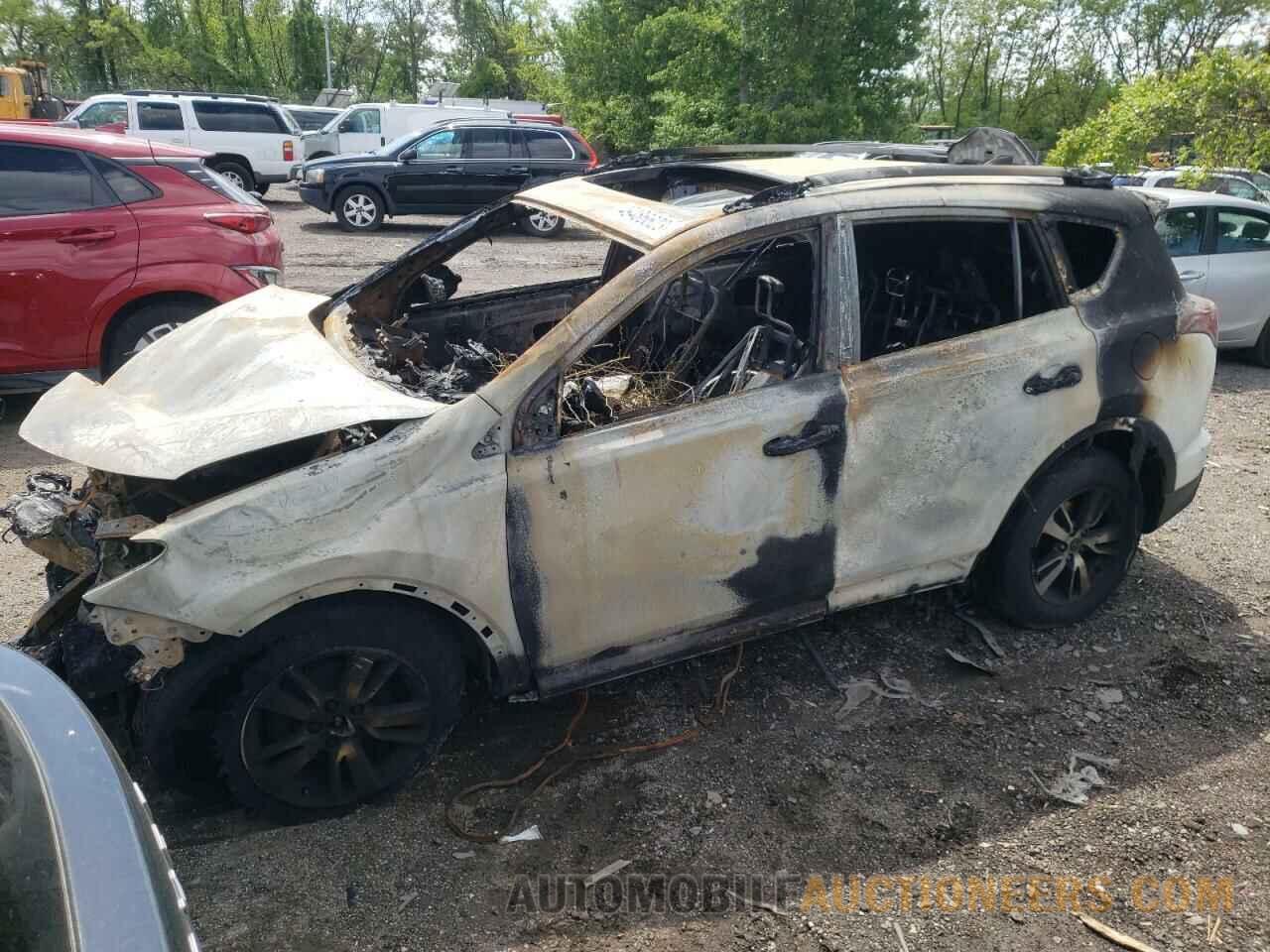 JTMRFREV7JJ175405 TOYOTA RAV4 2018