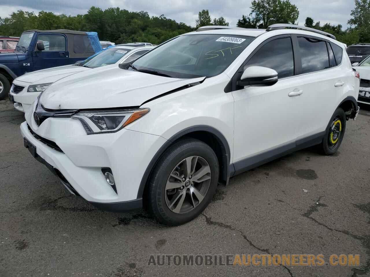 JTMRFREV7JJ721121 TOYOTA RAV4 2018