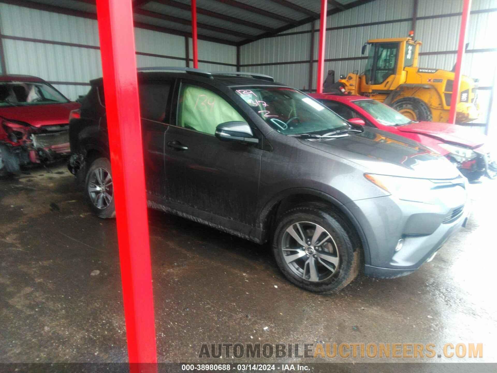 JTMRFREV7JJ730059 TOYOTA RAV4 2018