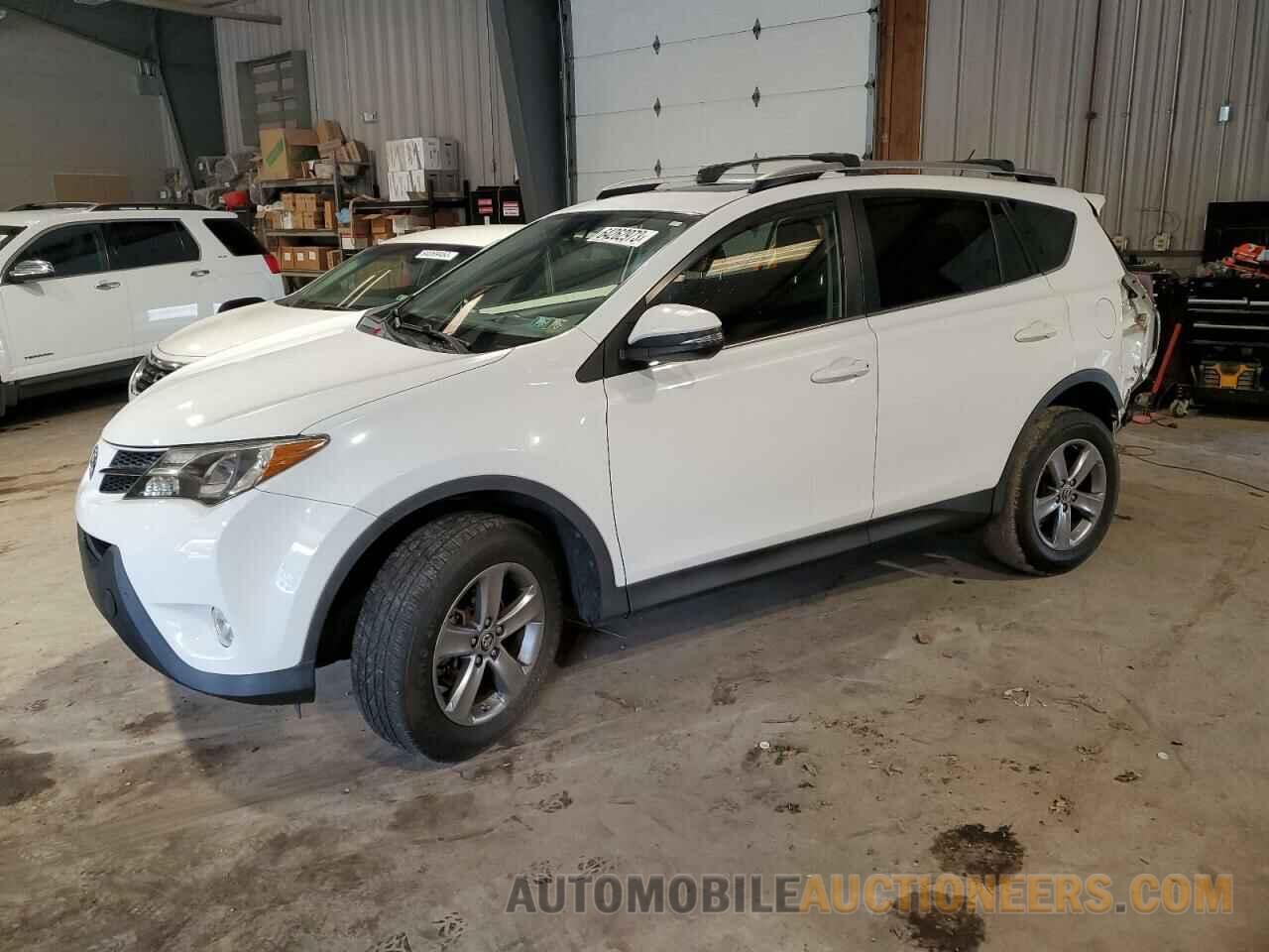 JTMRFREV8FD099764 TOYOTA RAV4 2015