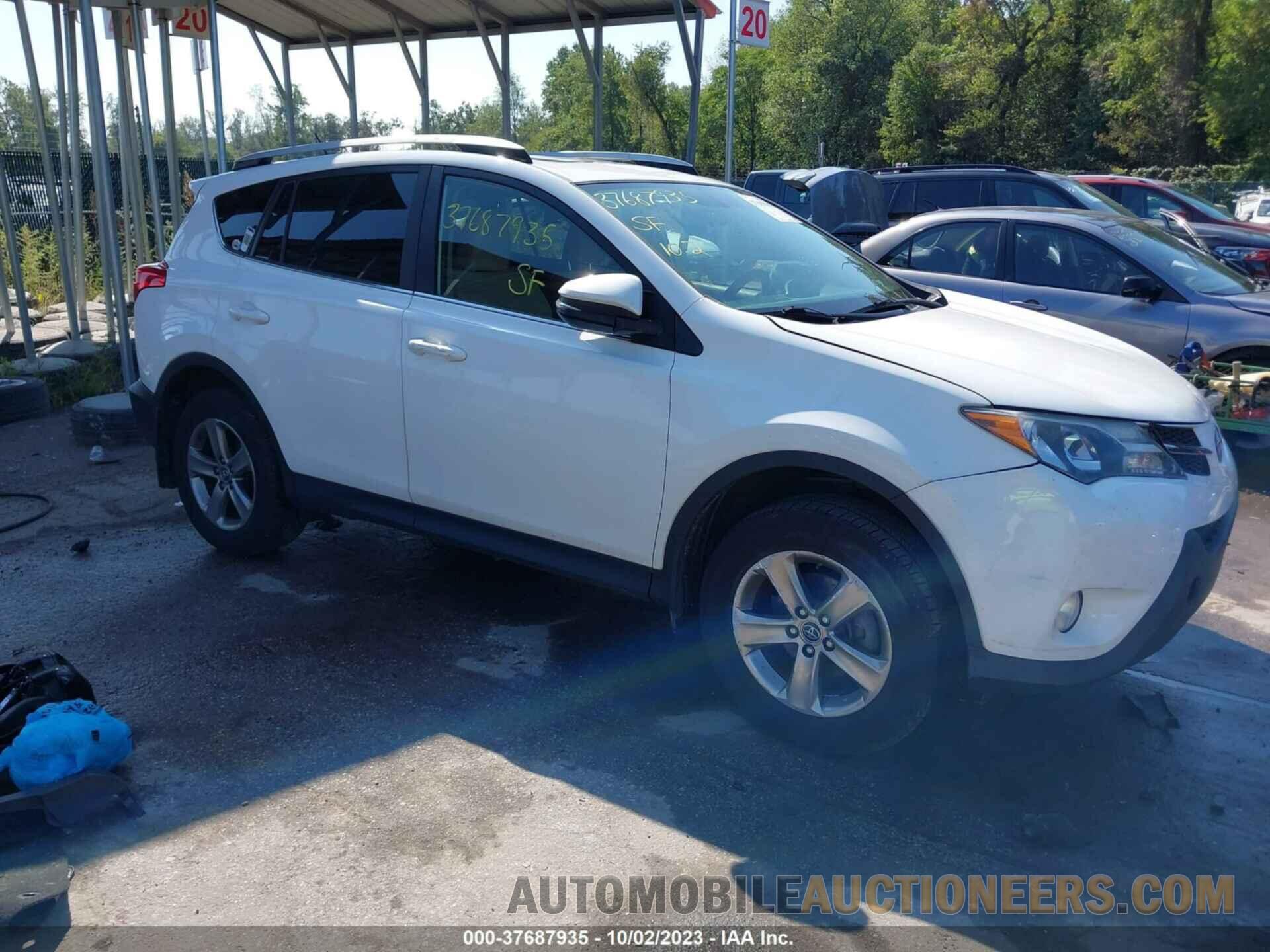 JTMRFREV8FD110620 TOYOTA RAV4 2015