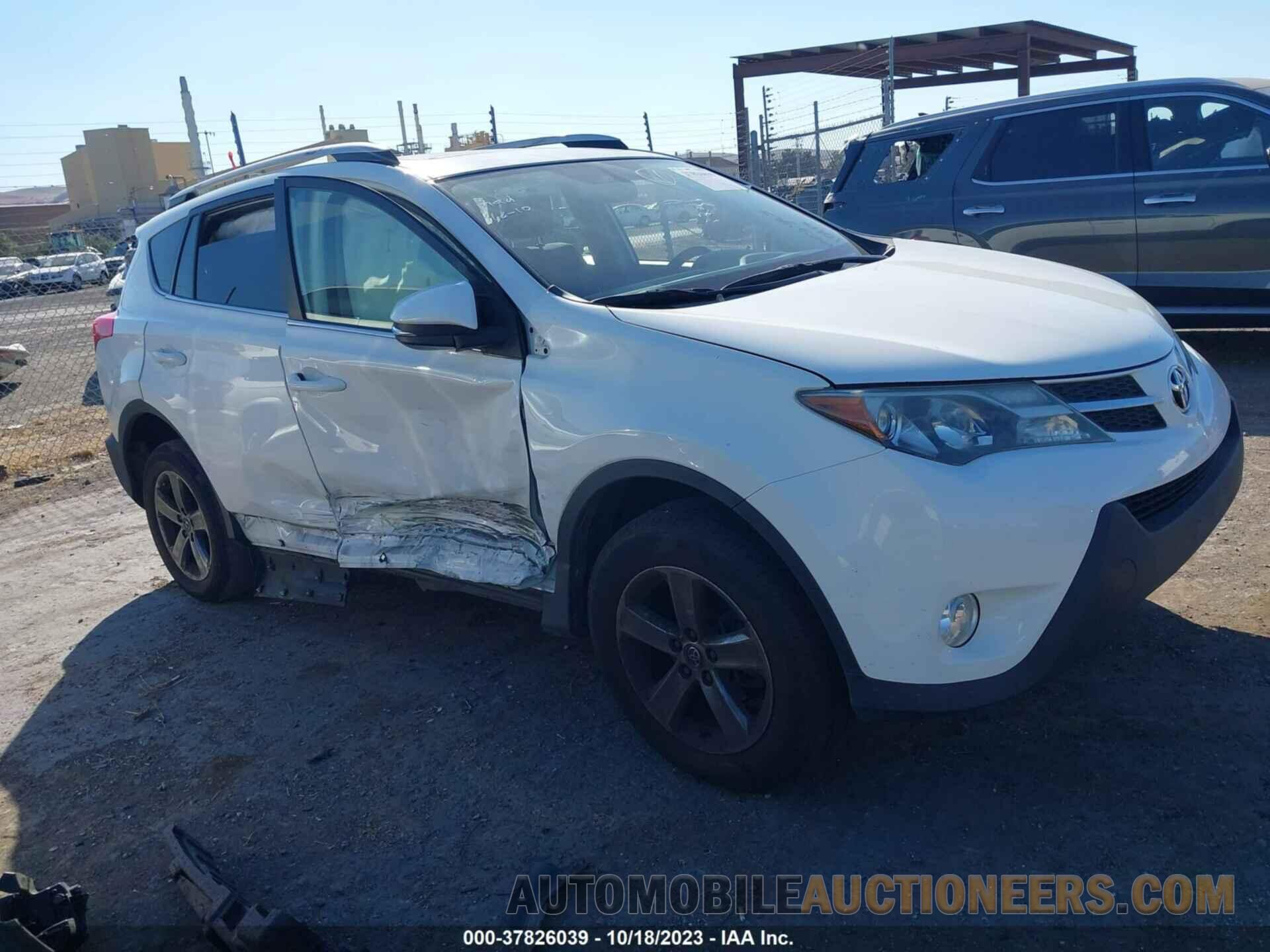 JTMRFREV8FJ014262 TOYOTA RAV4 2015