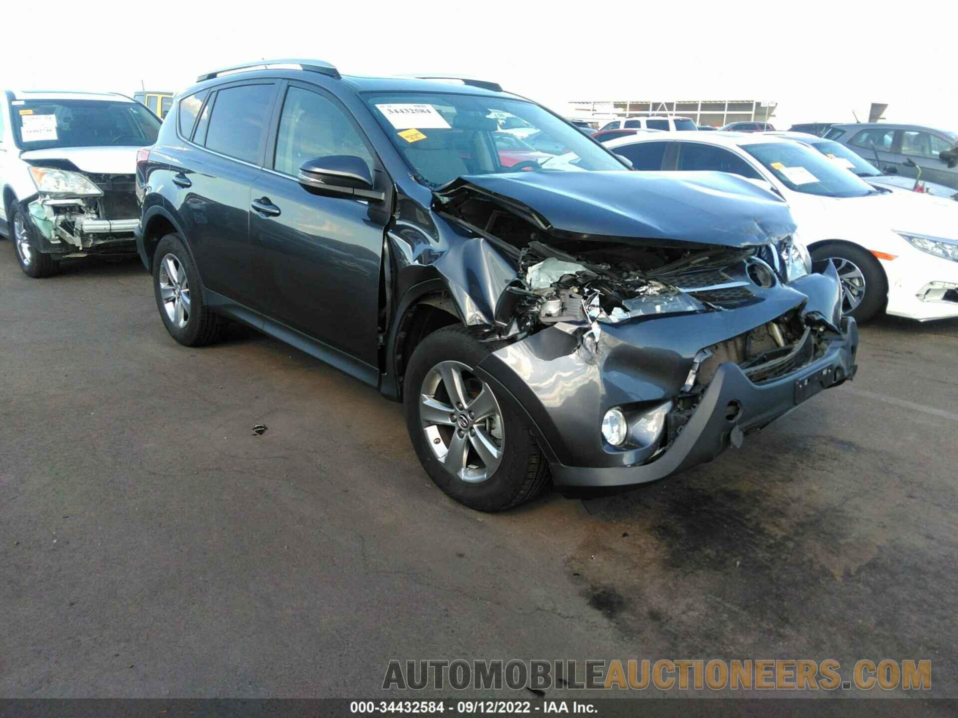 JTMRFREV8FJ033877 TOYOTA RAV4 2015